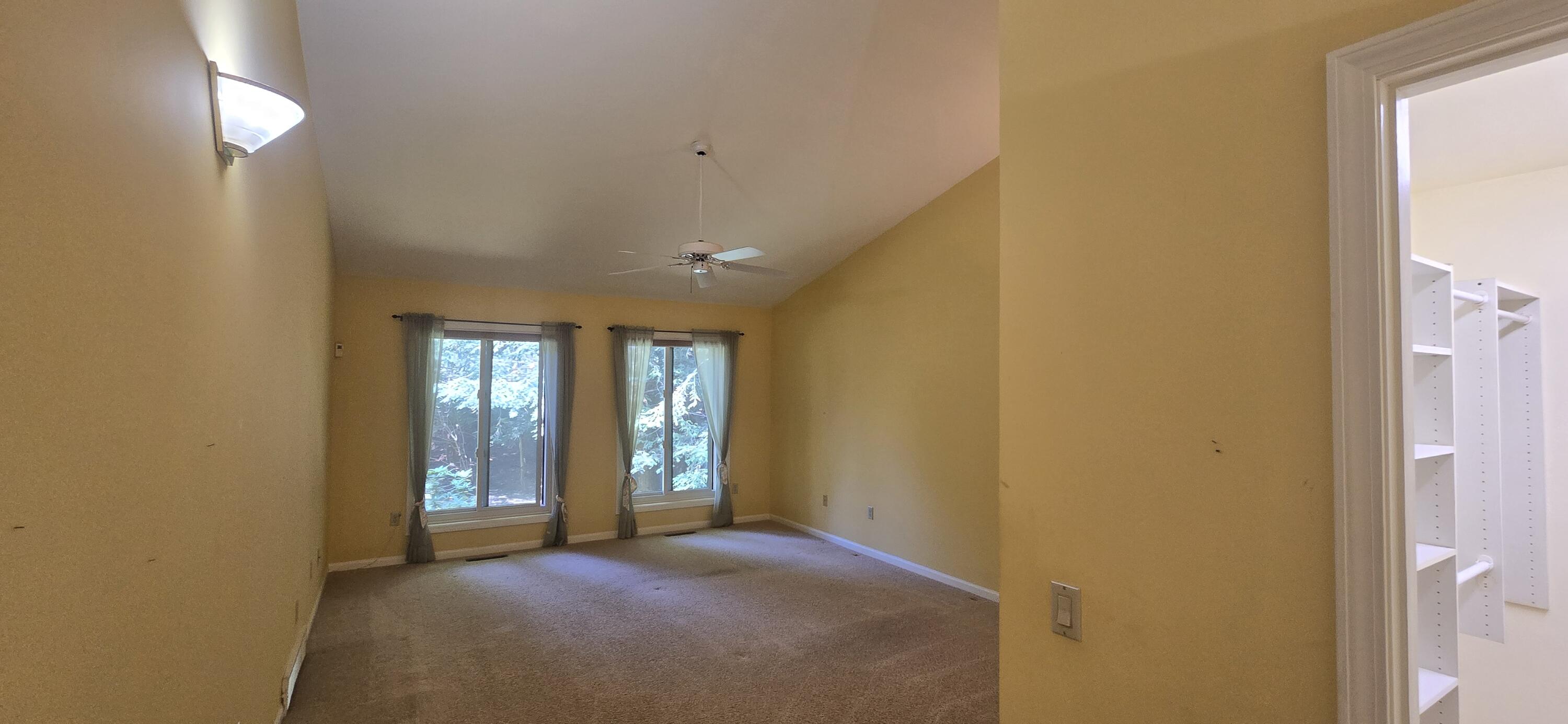 913 W Wellington Court Norton Shores MI 49441