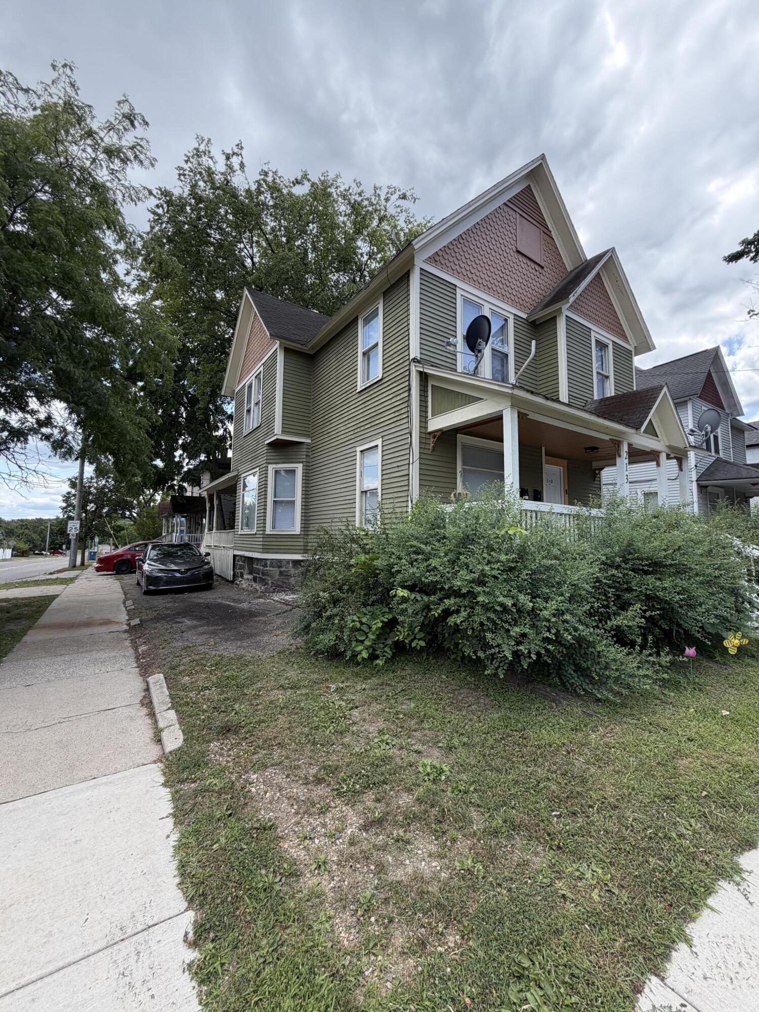 213 Burr Oak Street Kalamazoo MI 49001