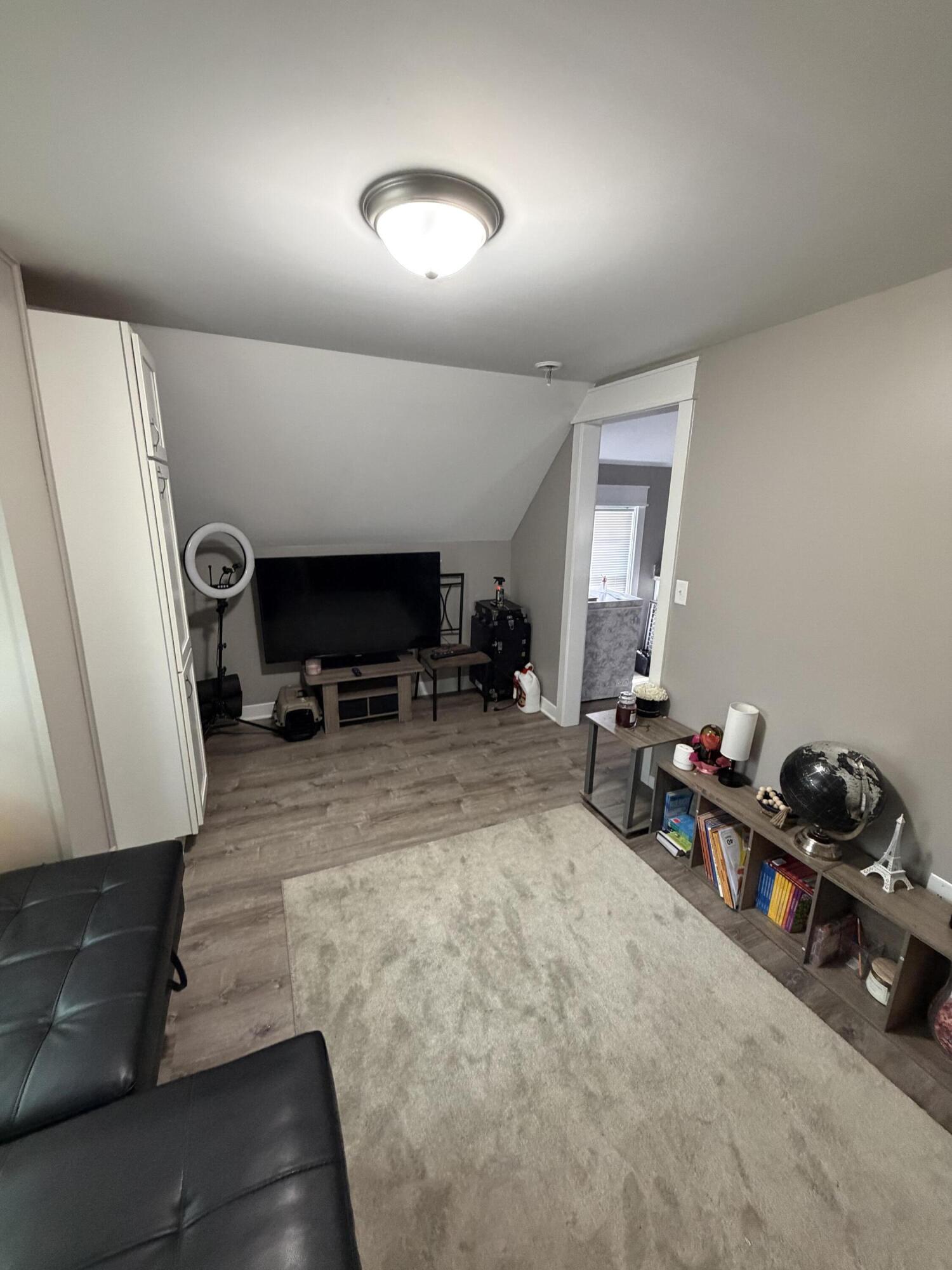 213 Burr Oak Street Kalamazoo MI 49001