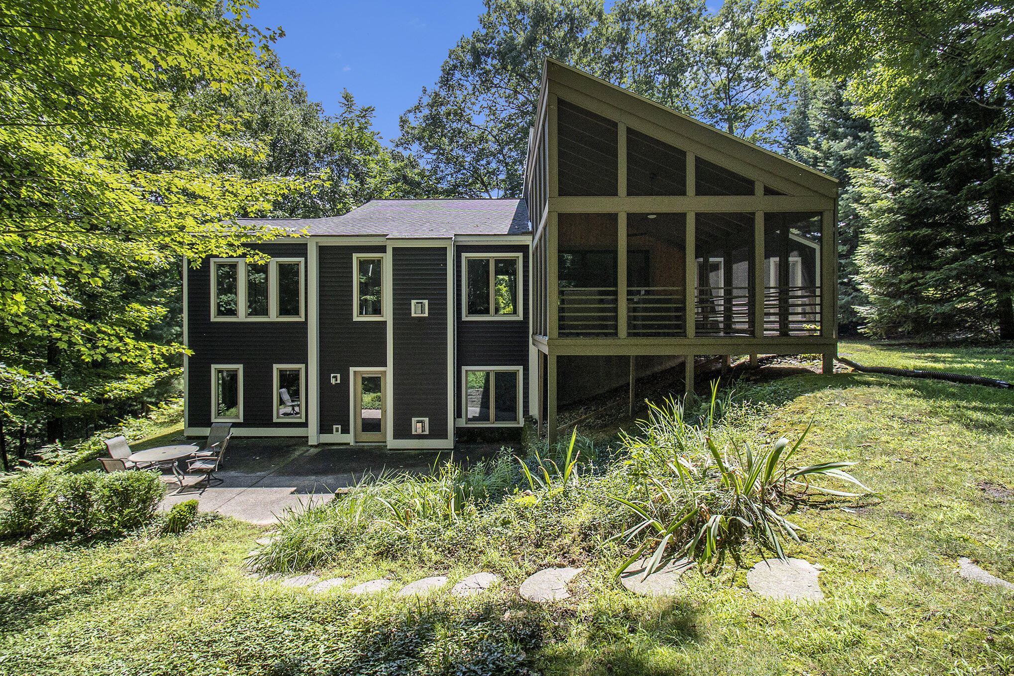 5410 W Oak Ridge Road Ludington MI 49431