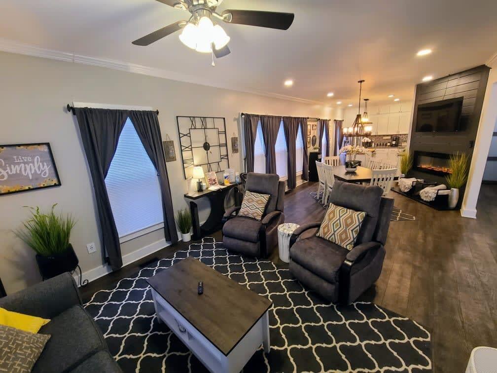 128 W Dutton Street Kalamazoo MI 49007