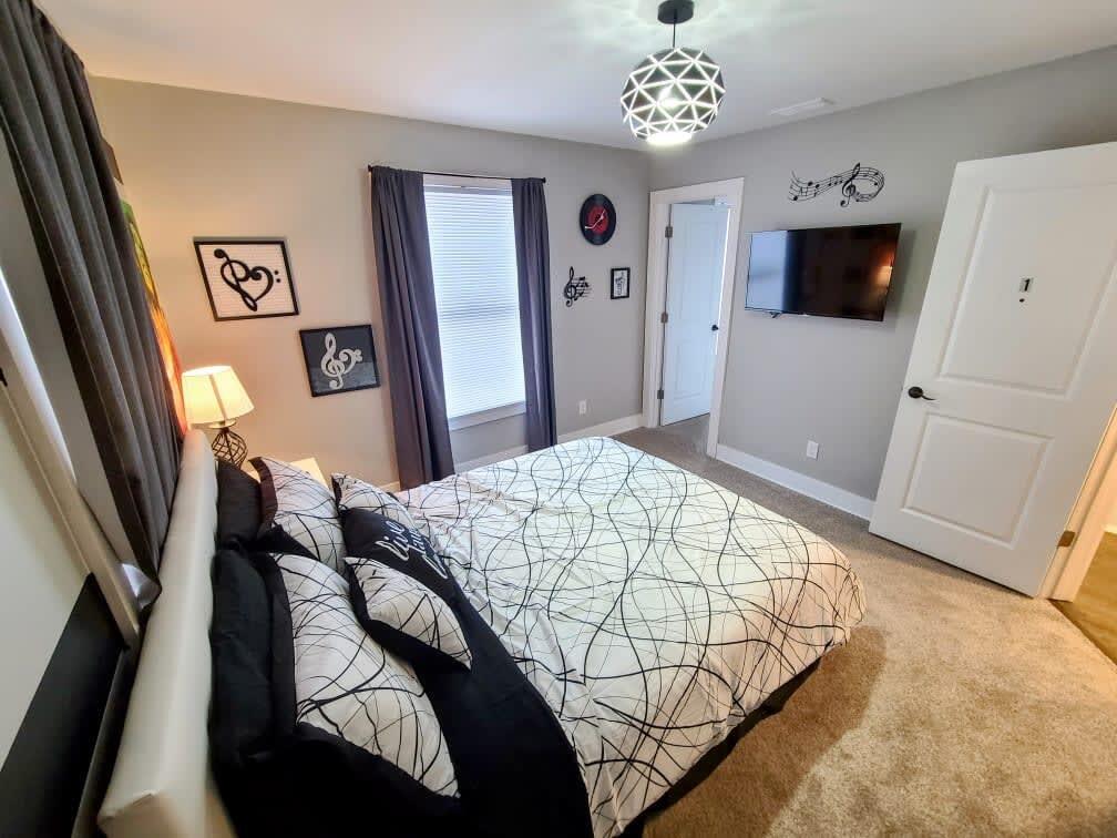 128 W Dutton Street Kalamazoo MI 49007