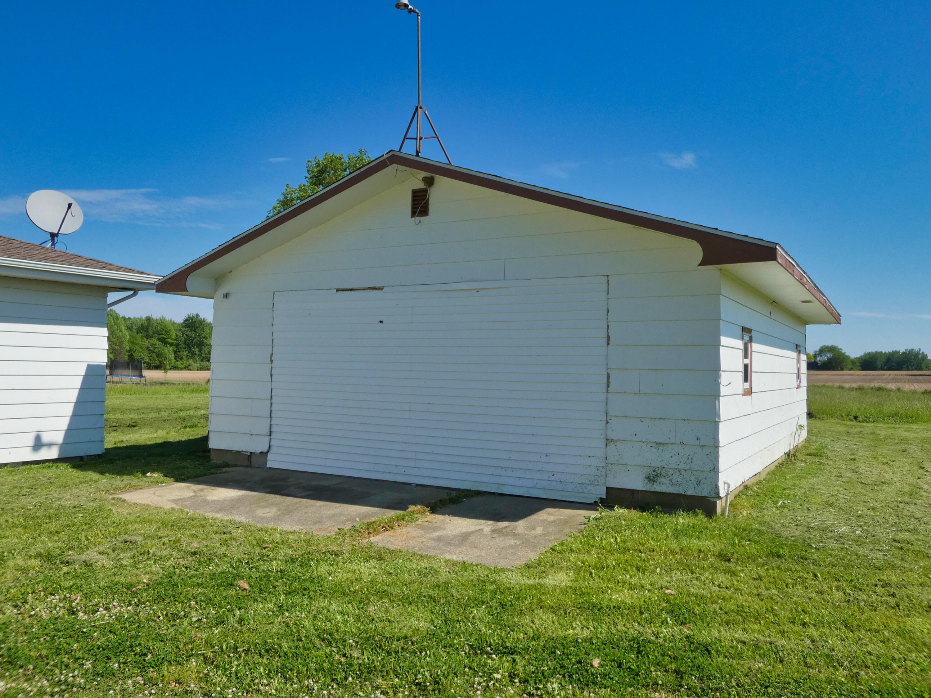 4534 E Britain Avenue Benton Harbor MI 49022