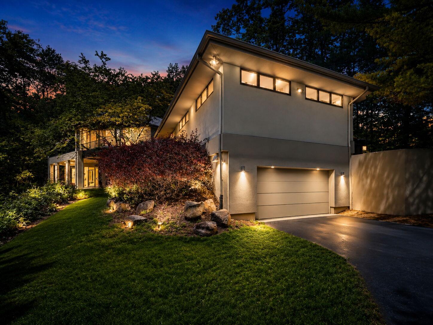 1970 Red Hill Drive NE Ada MI 49301