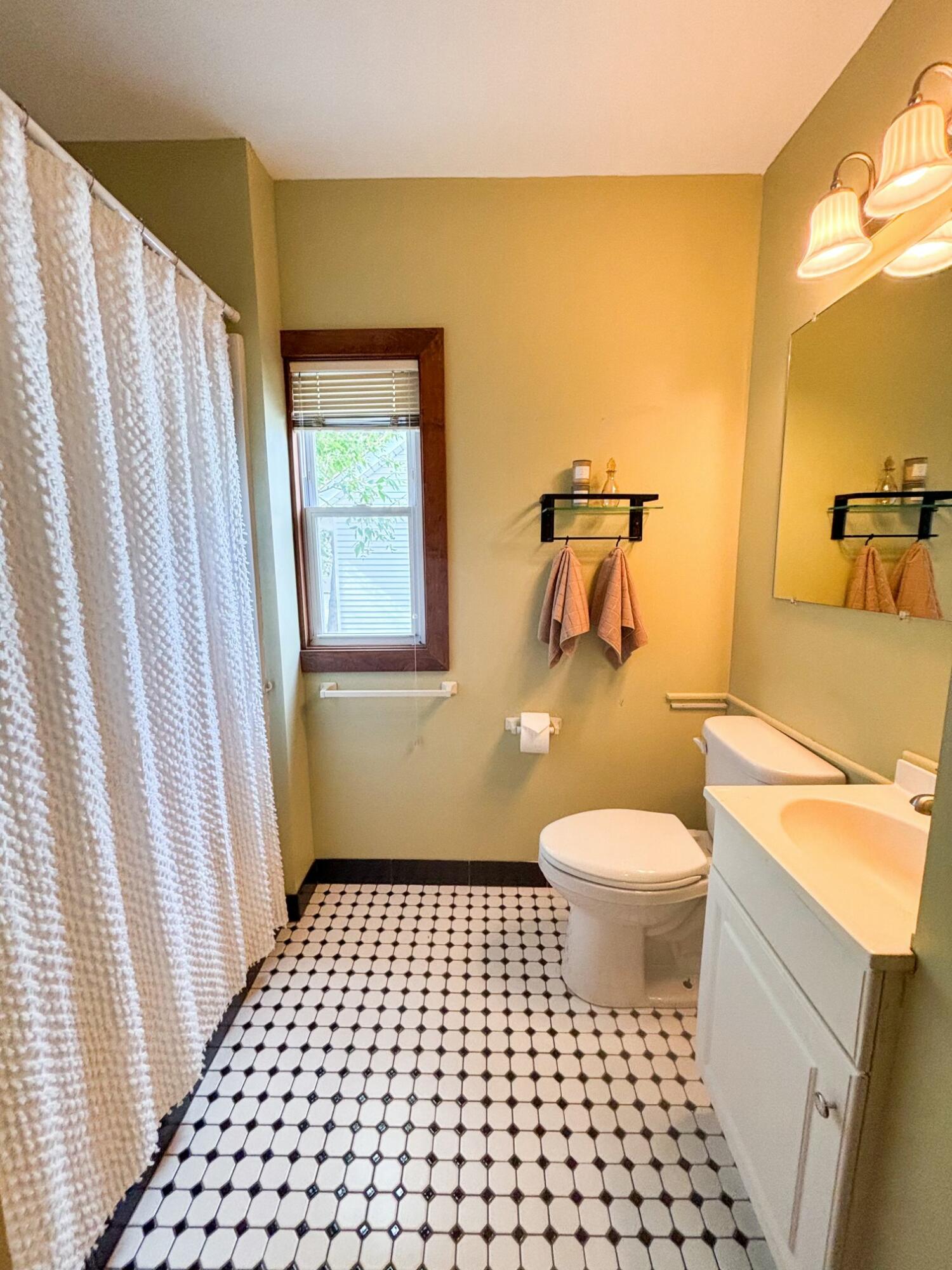 1134 Alexander Street SE Grand Rapids MI 49507