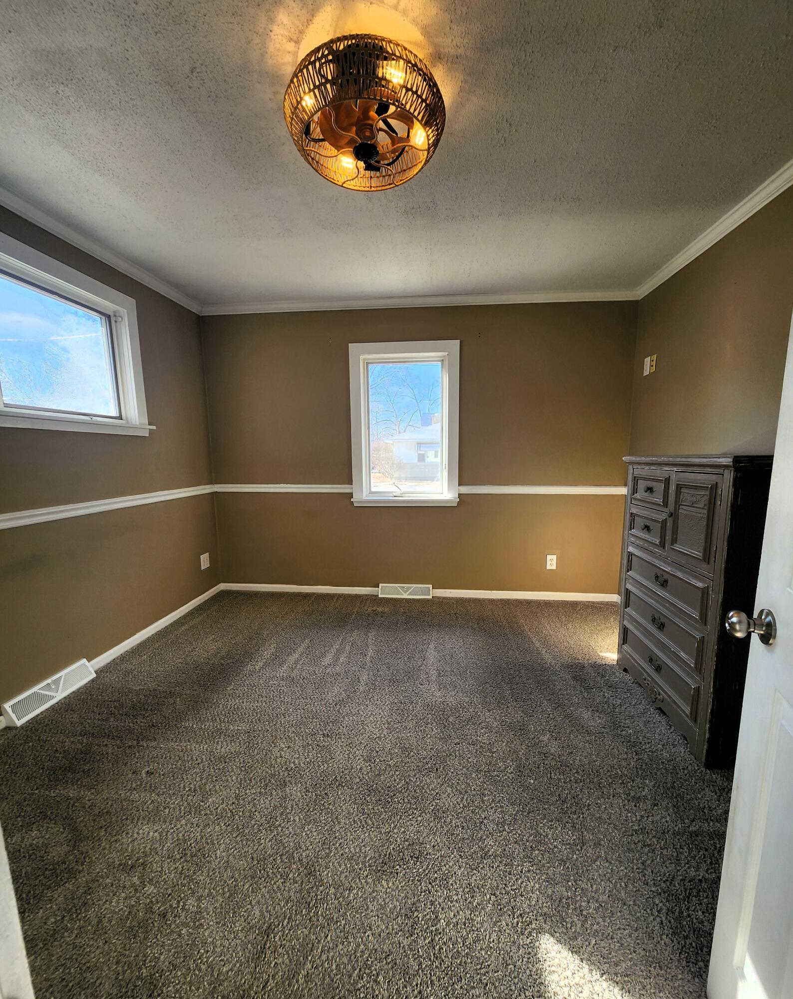 2444 Harding Avenue Muskegon MI 49441