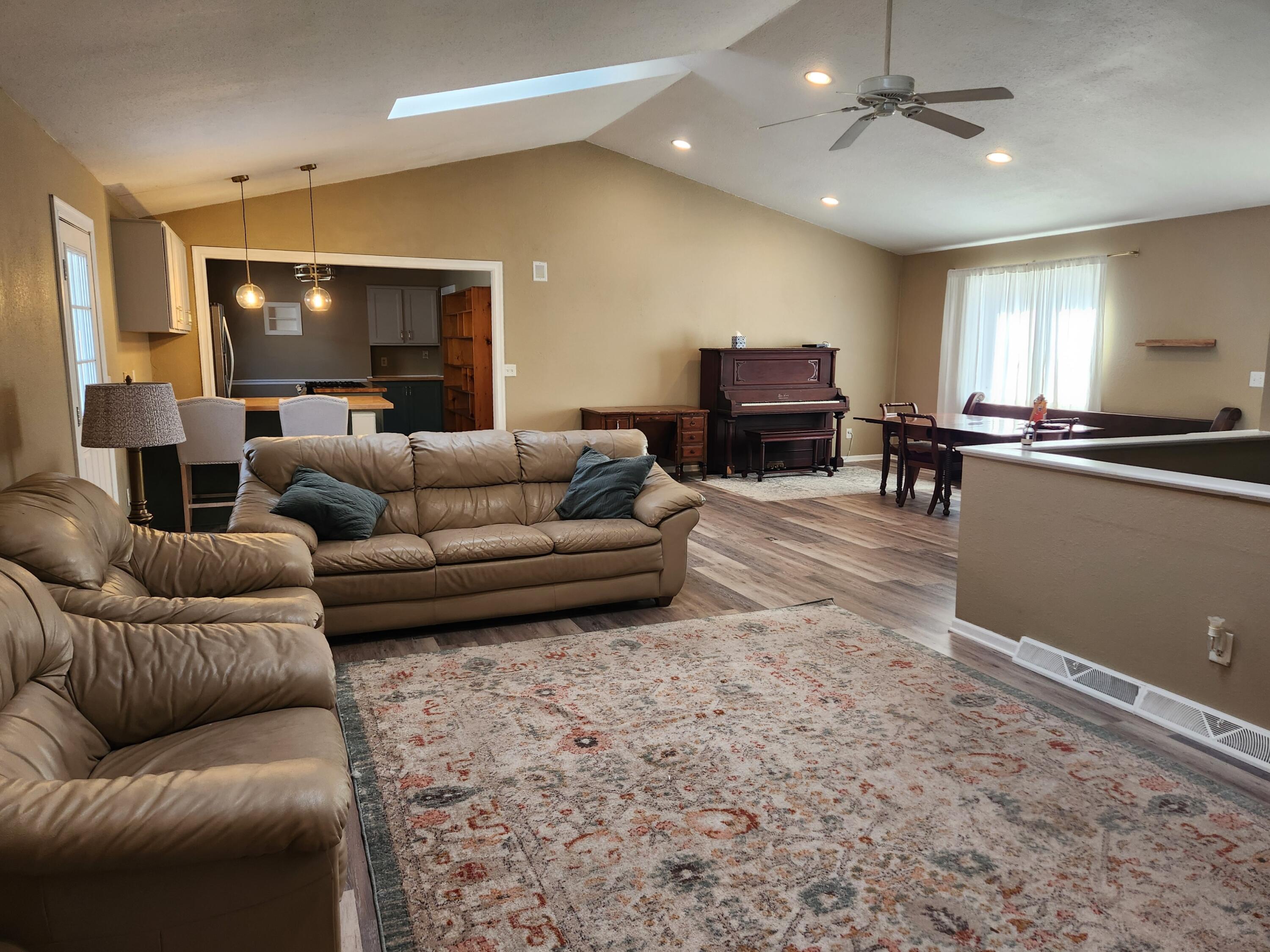 2444 Harding Avenue Muskegon MI 49441