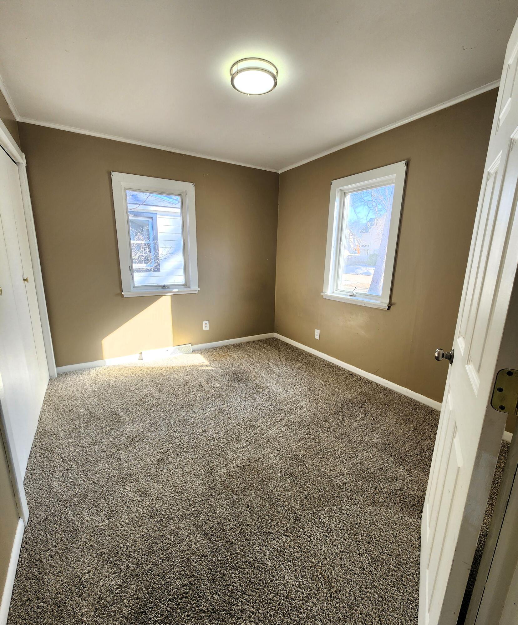 2444 Harding Avenue Muskegon MI 49441
