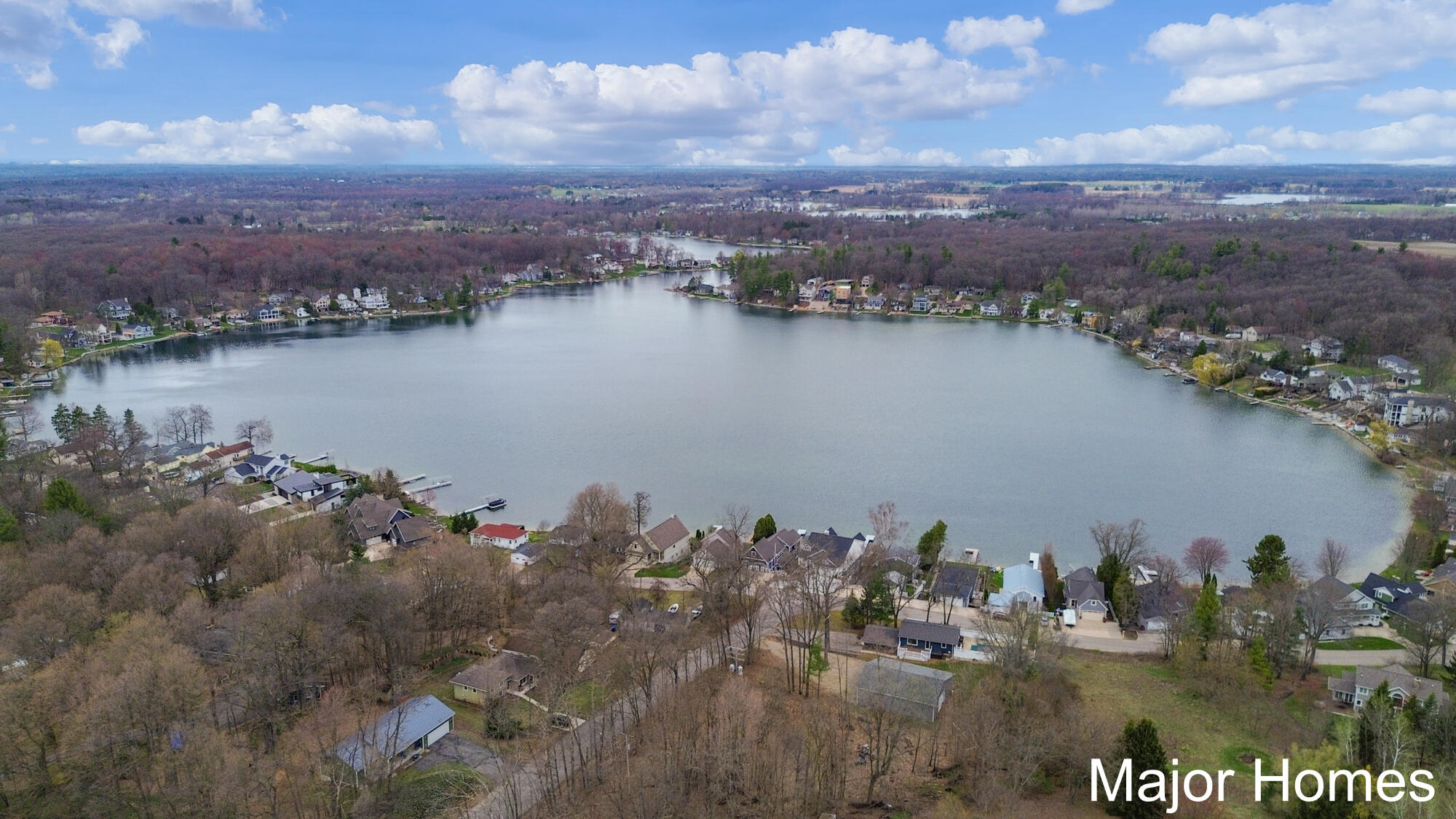 8445 Oakview Avenue NE Rockford MI 49341
