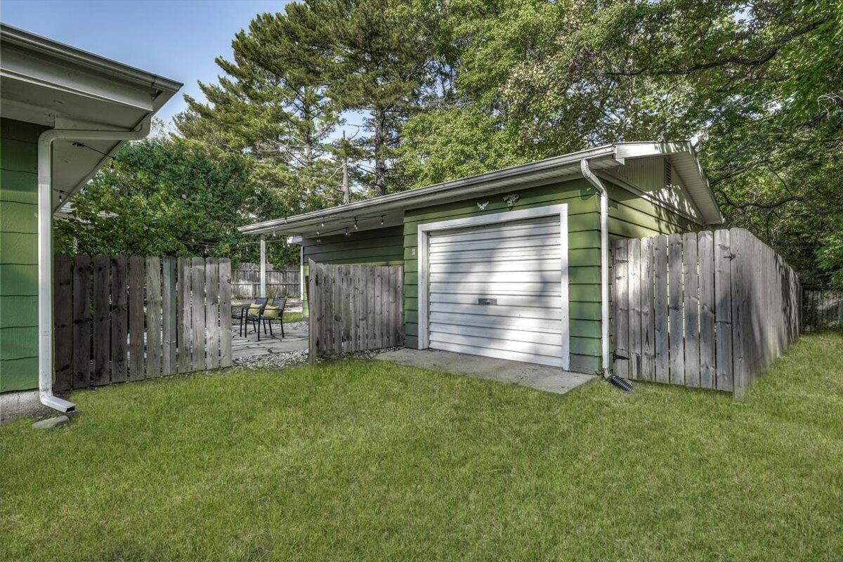 310 W Detroit Street New Buffalo MI 49117