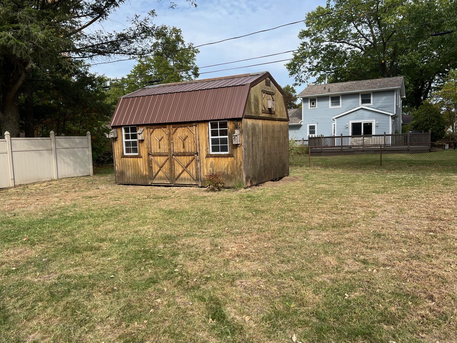 215 S Clinton Street New Buffalo MI 49117