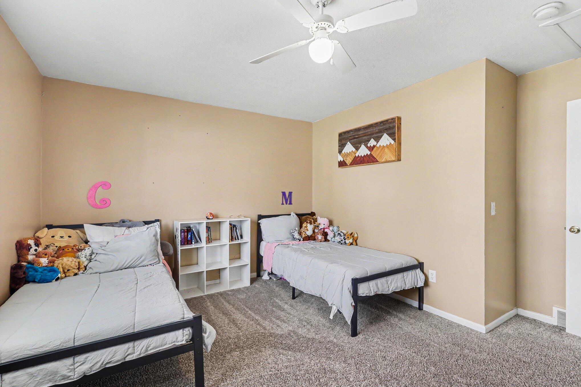 1270 Holiday Street Muskegon MI 49442
