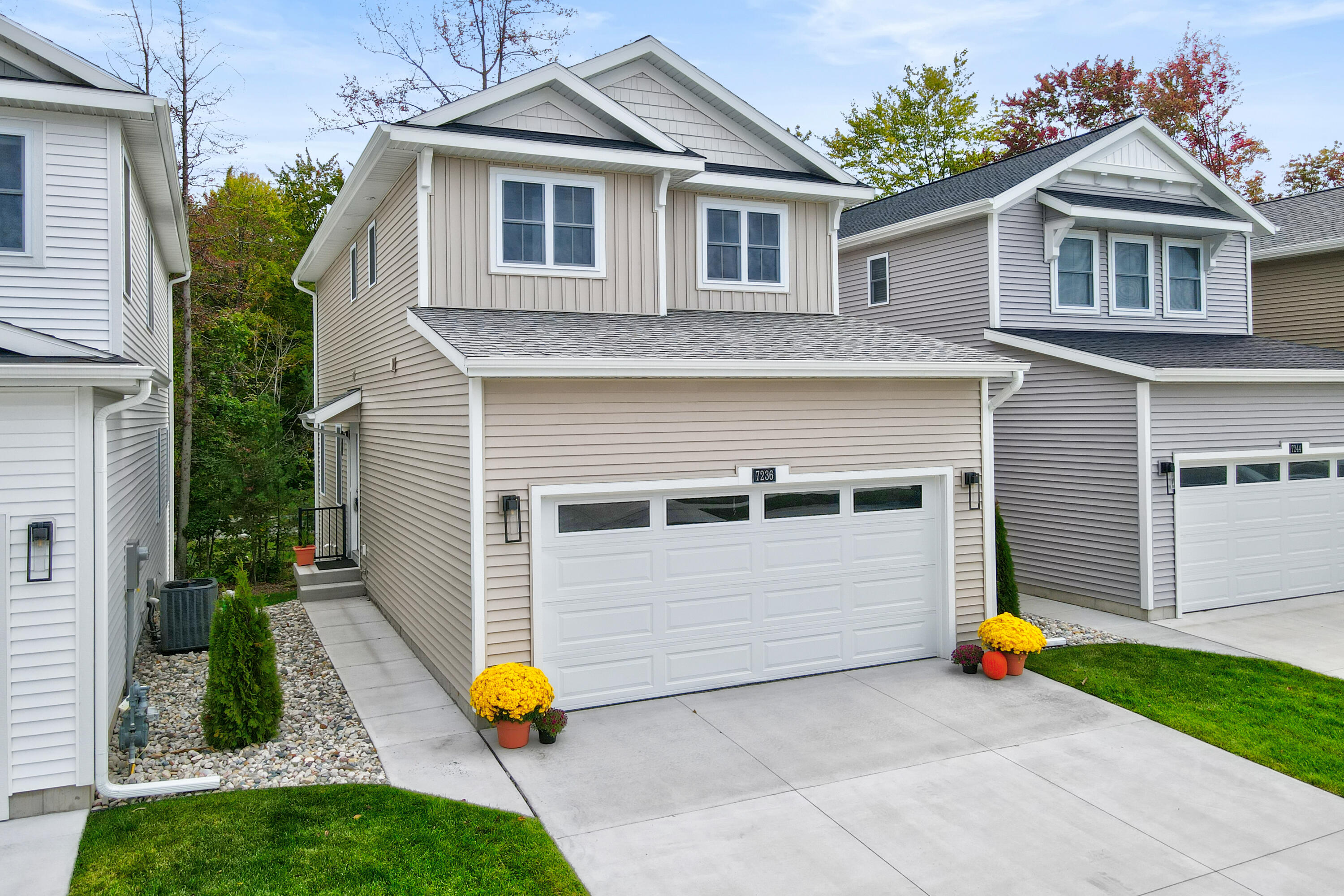 7236 Atwater Drive Norton Shores MI 49456