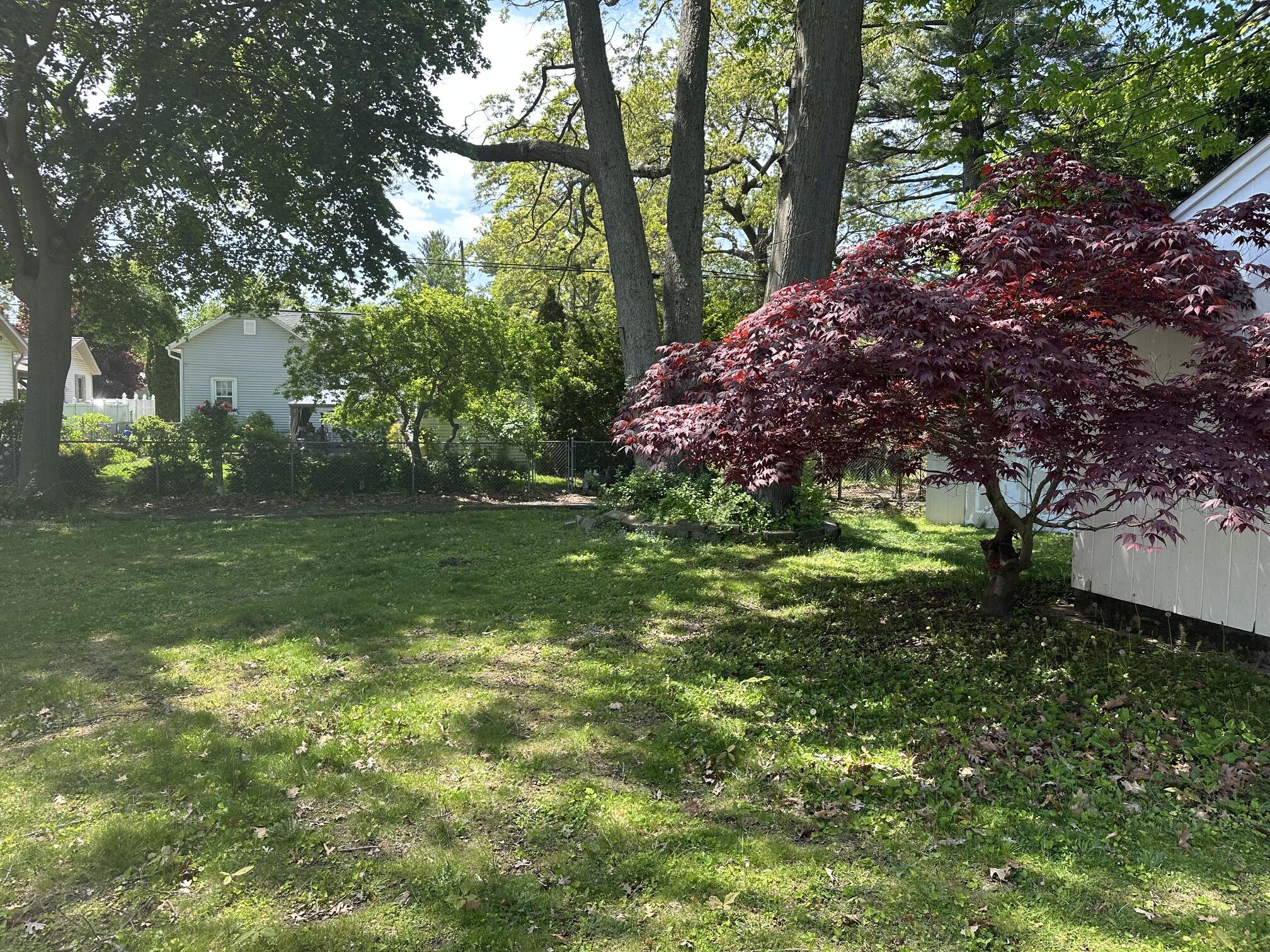 2503 Philo Muskegon MI 49441