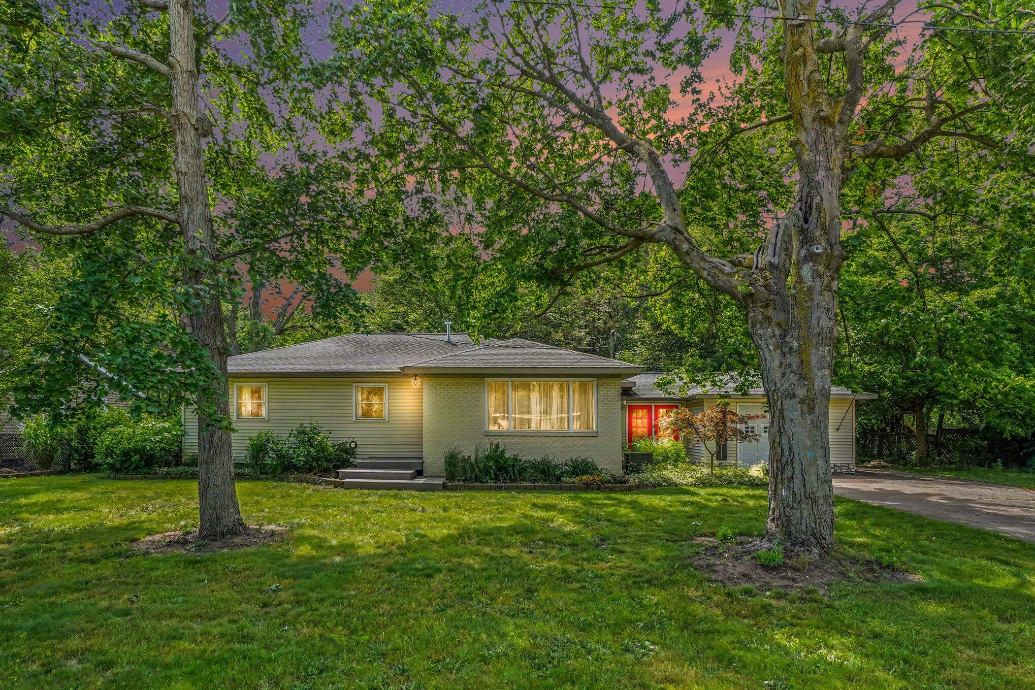 2591 142nd Avenue Holland MI 49424