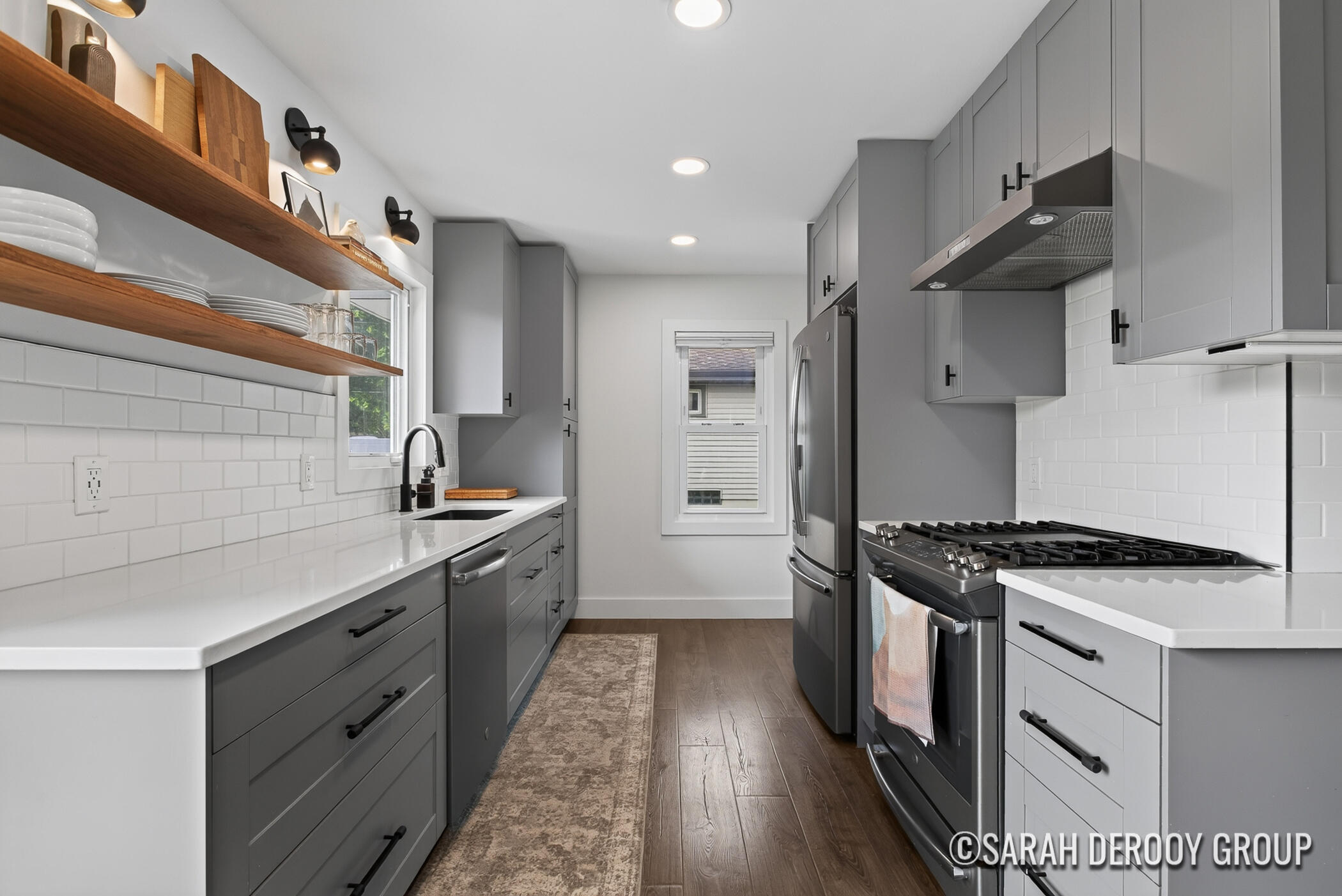 1936 Carlton Avenue NE Grand Rapids MI 49505