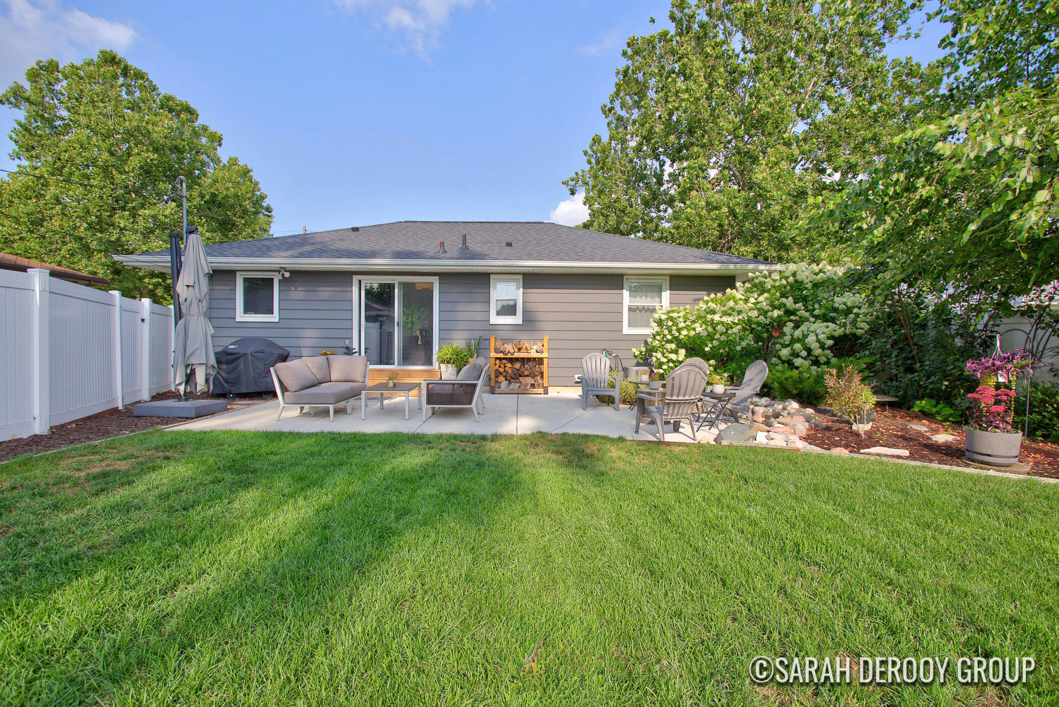 1936 Carlton Avenue NE Grand Rapids MI 49505