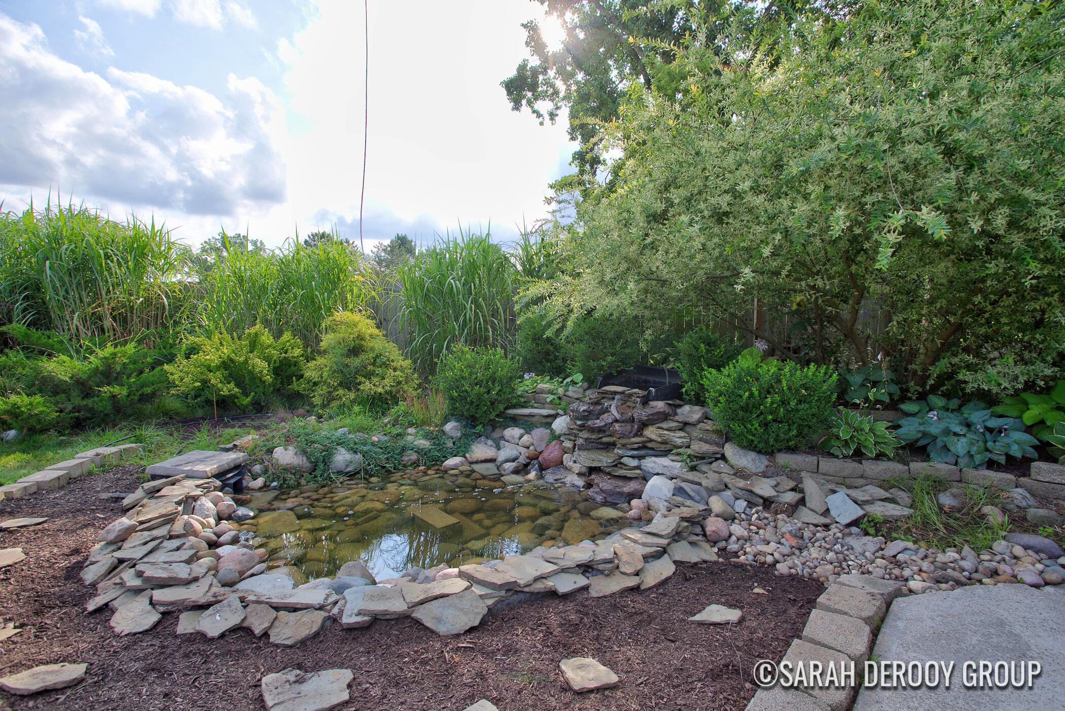 1936 Carlton Avenue NE Grand Rapids MI 49505