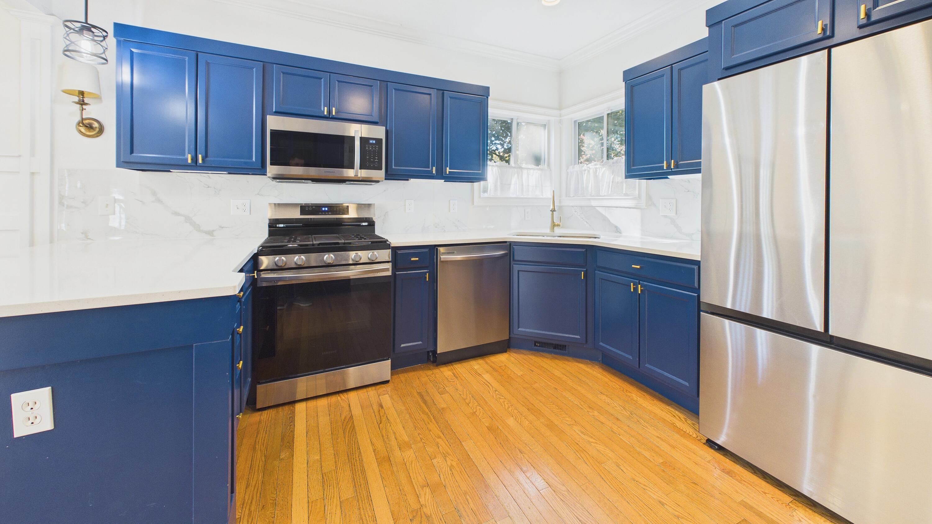 757 W Dale Avenue Muskegon MI 49441