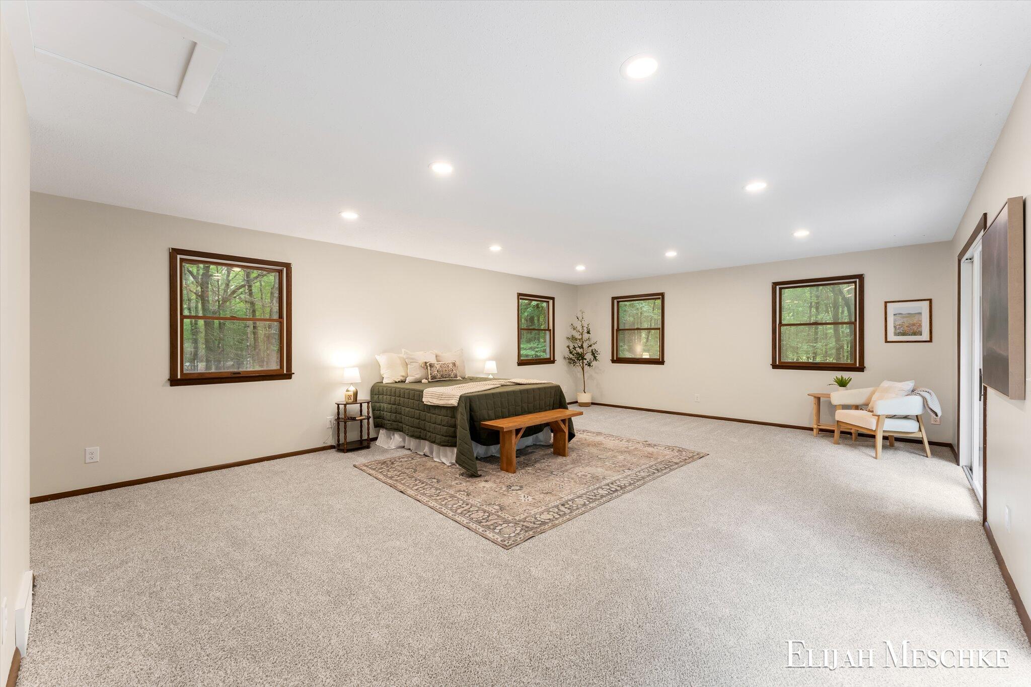 1160 Scenic Drive Muskegon MI 49445