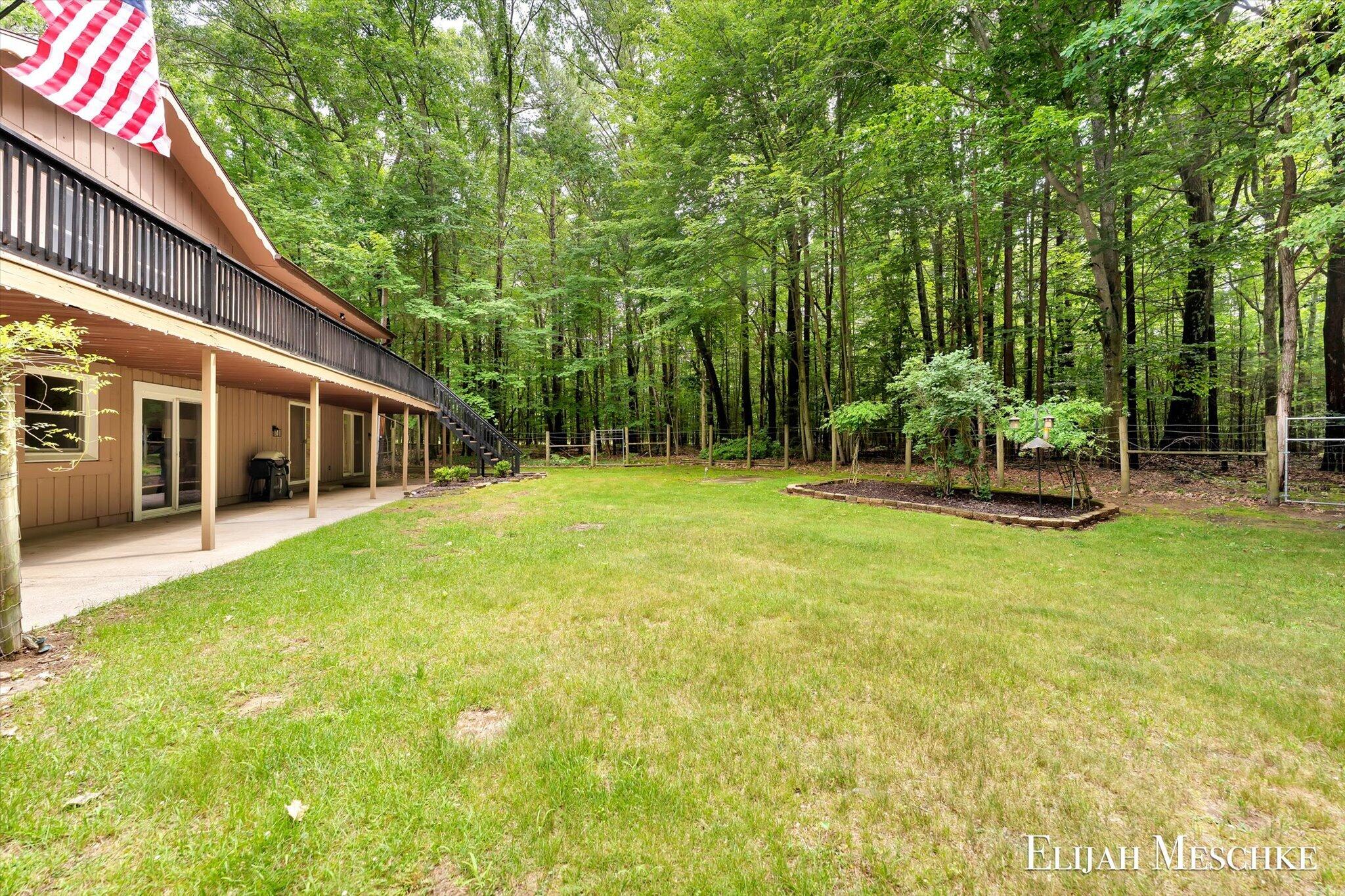 1160 Scenic Drive Muskegon MI 49445