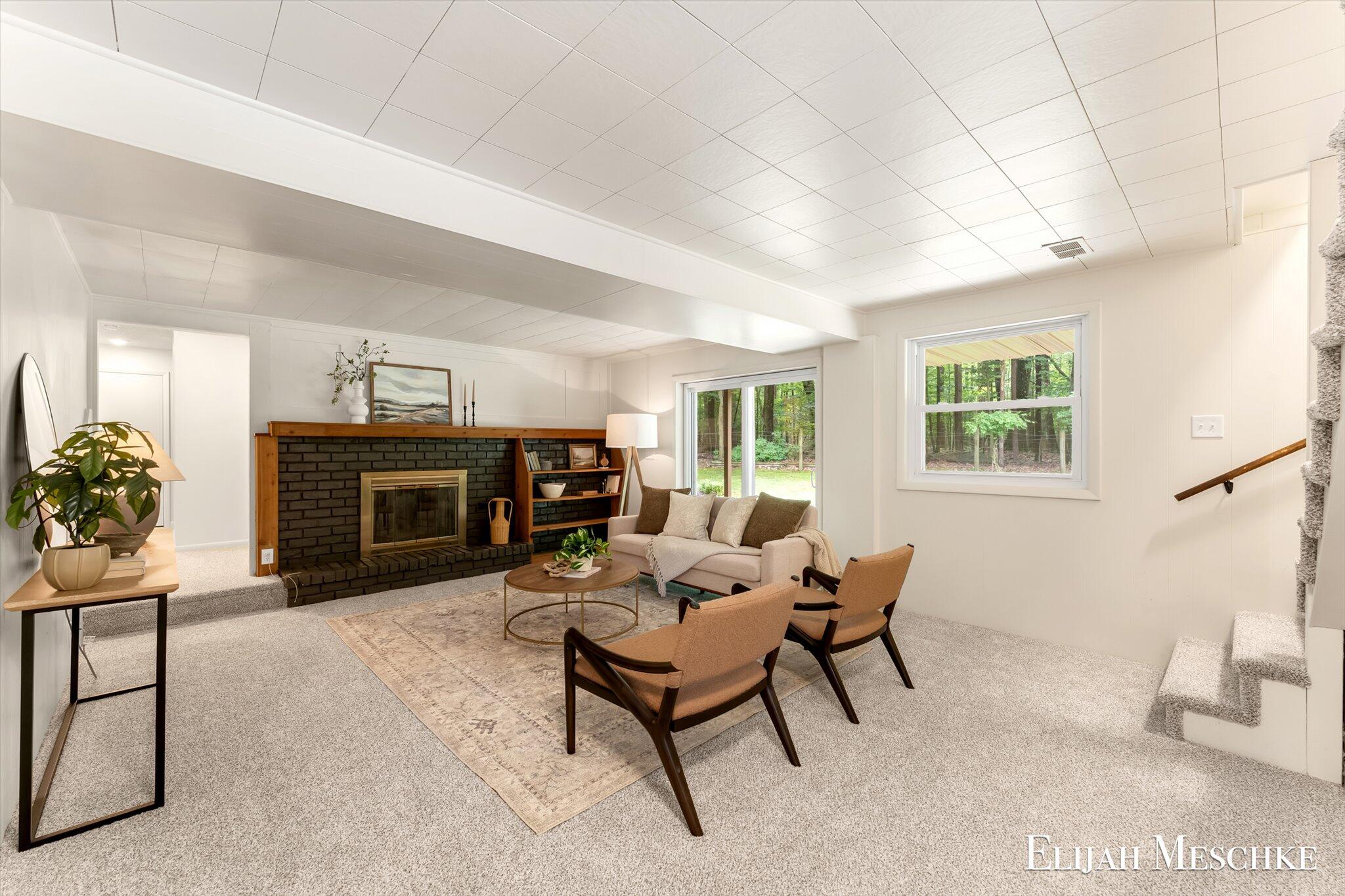1160 Scenic Drive Muskegon MI 49445