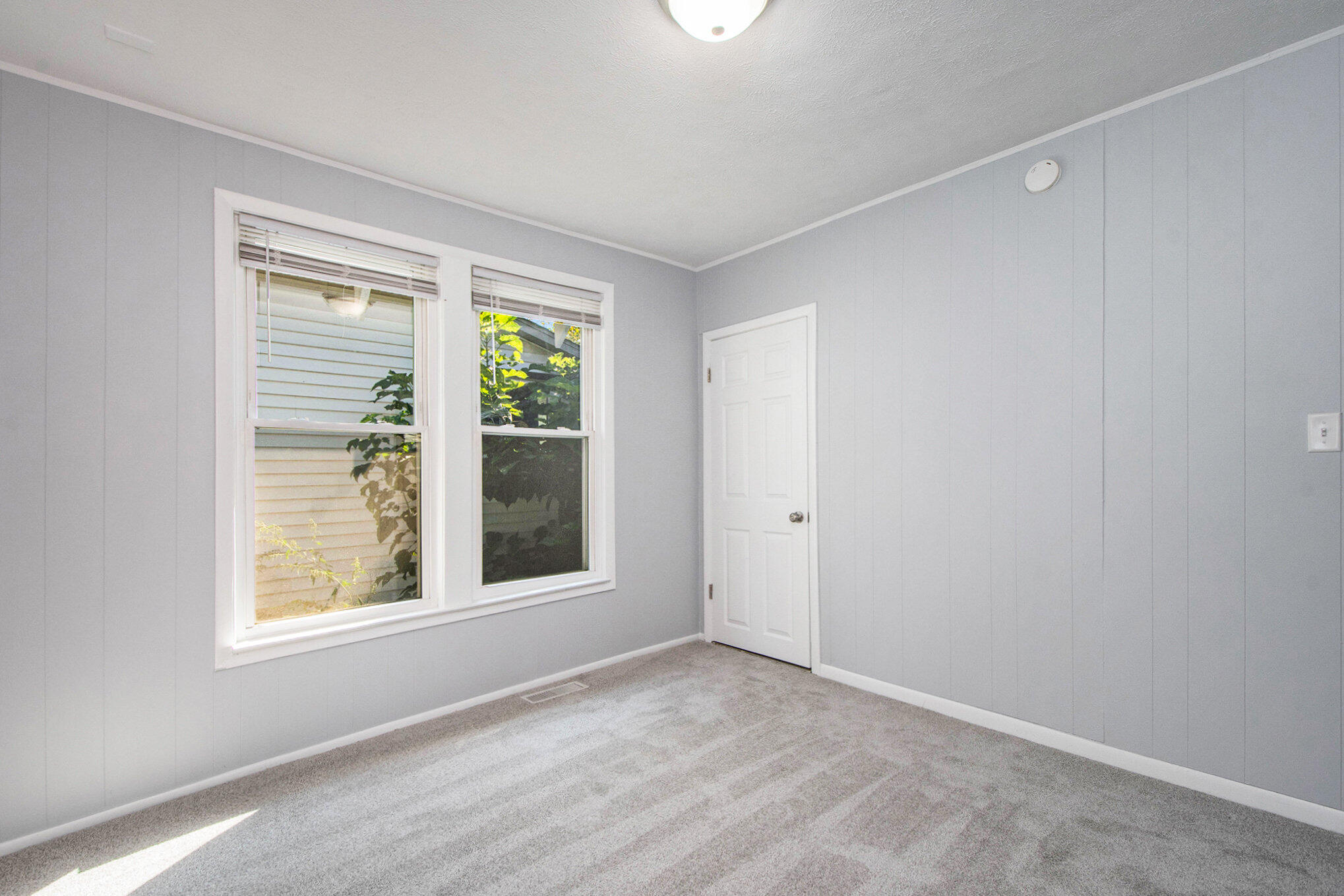 448 Spencer Street NE Grand Rapids MI 49505