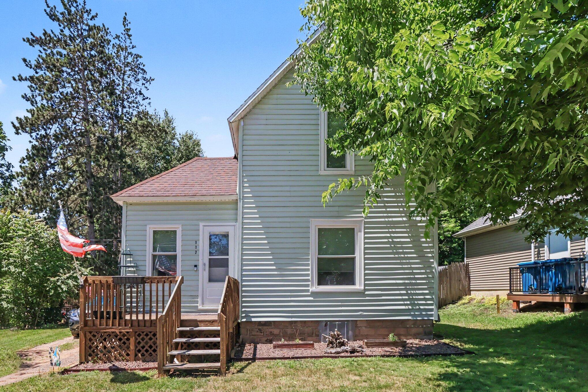 117 Knapp Street Allegan MI 49010