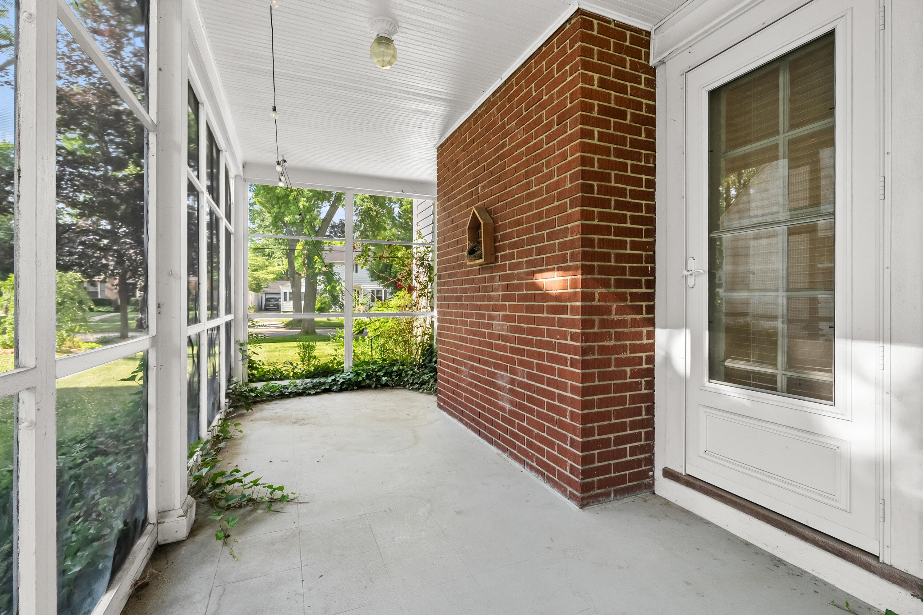 1307 Lakeway Avenue Kalamazoo MI 49001