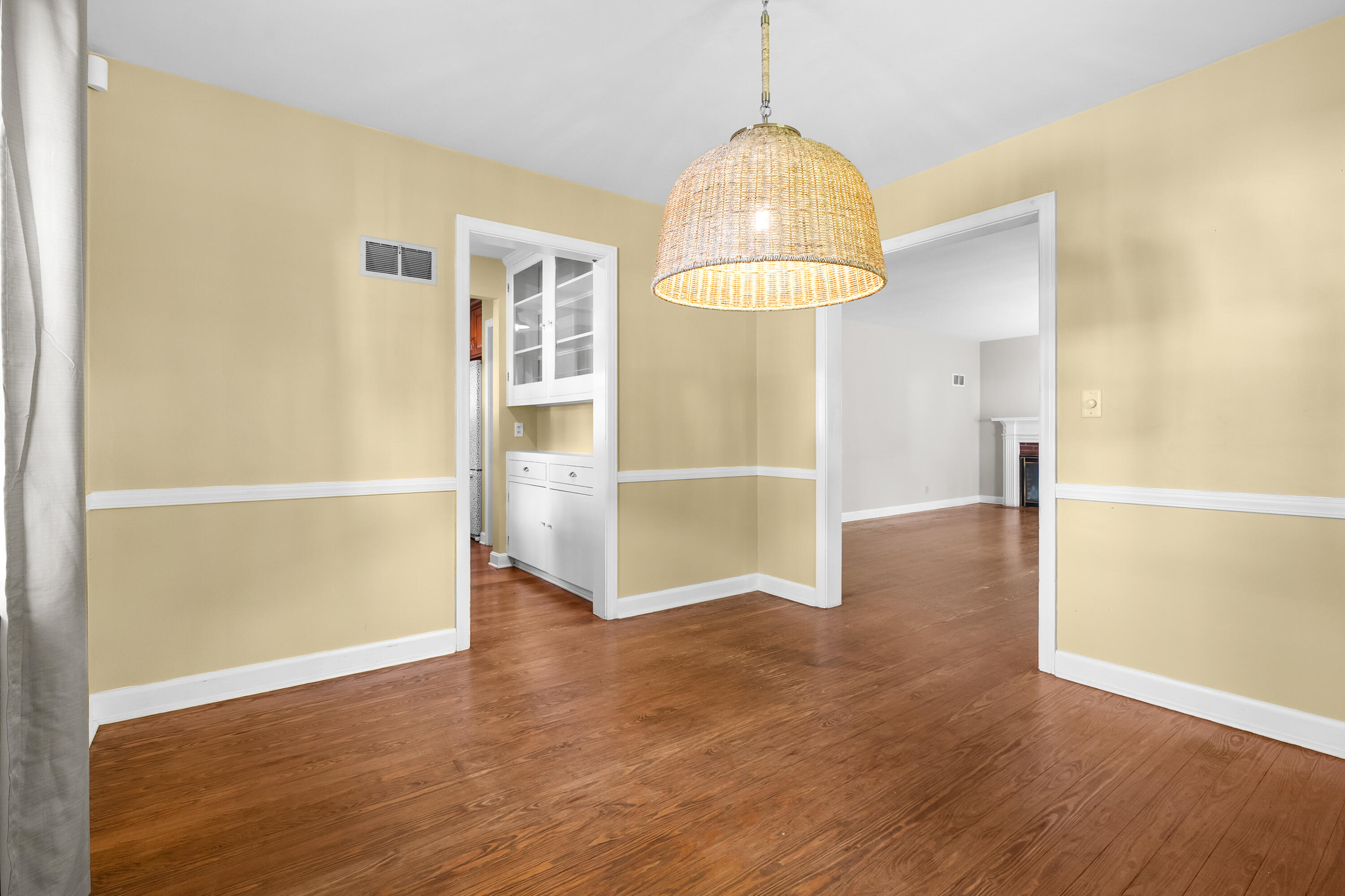 1307 Lakeway Avenue Kalamazoo MI 49001