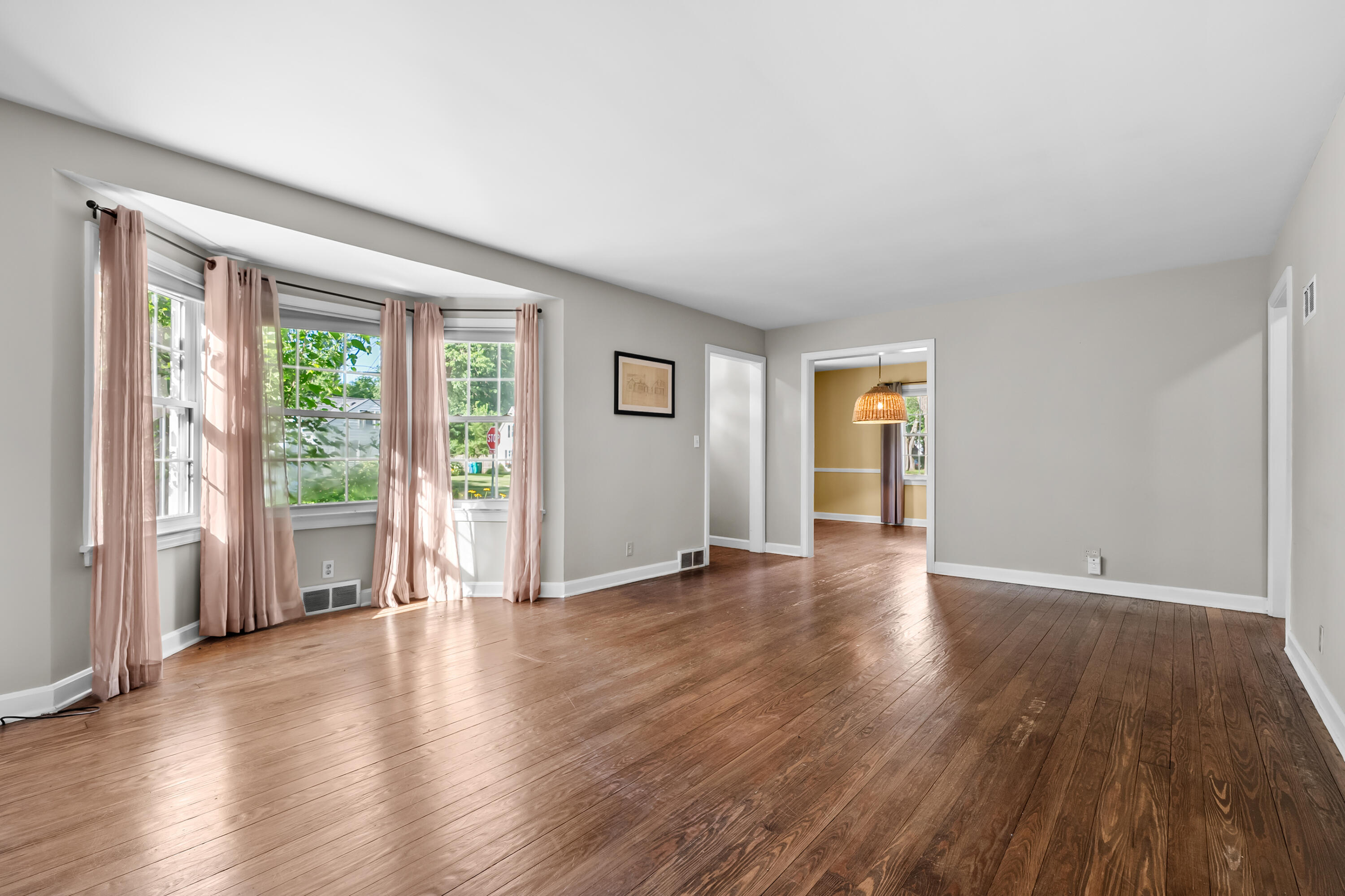 1307 Lakeway Avenue Kalamazoo MI 49001
