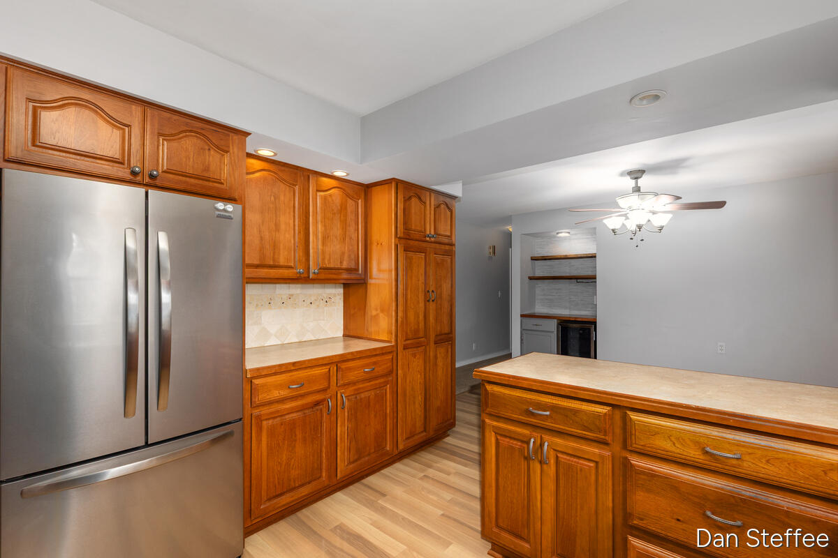 841 Elmdale Street NE Grand Rapids MI 49525