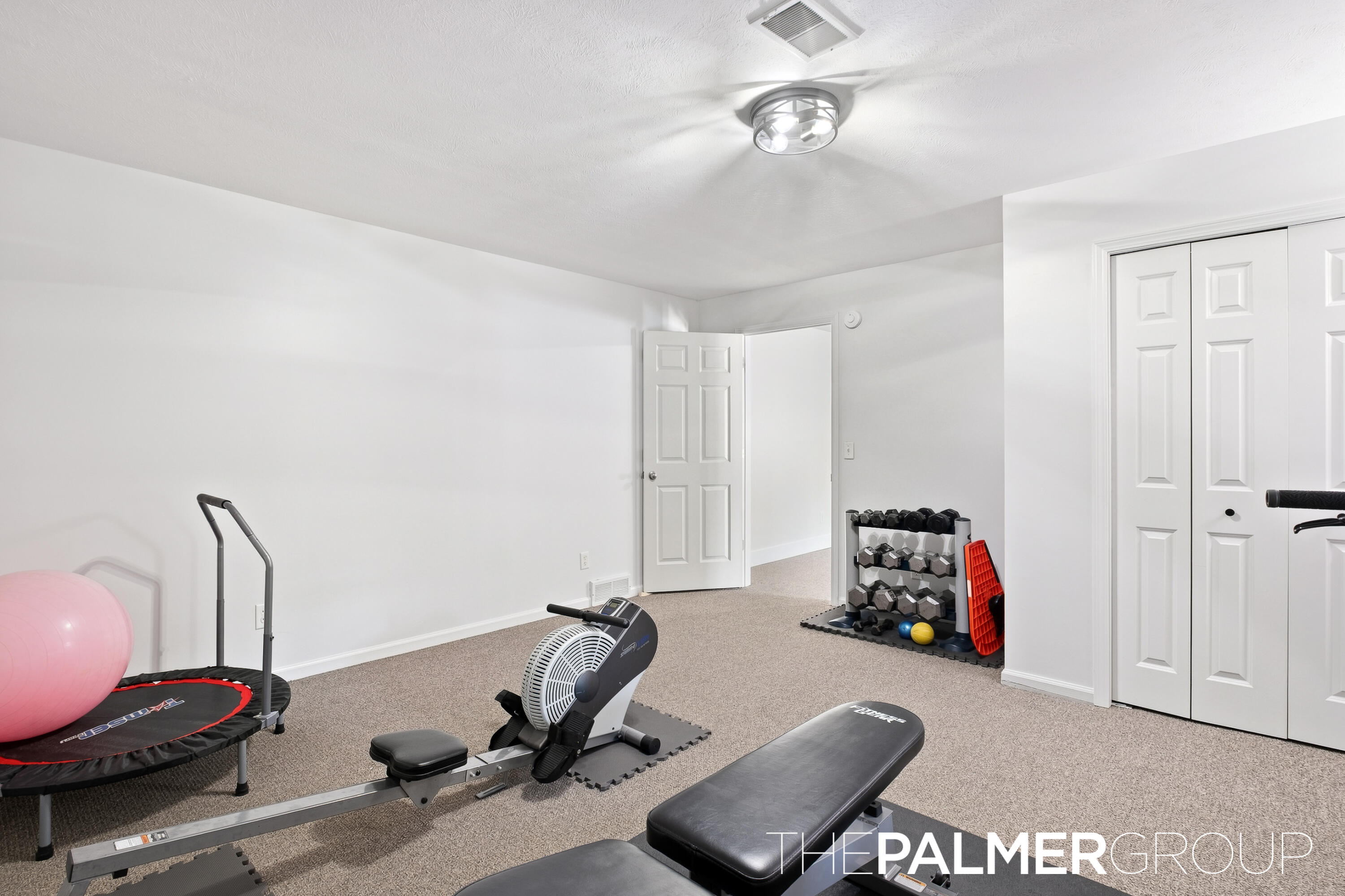 72 Chelsea Court NE Rockford MI 49341