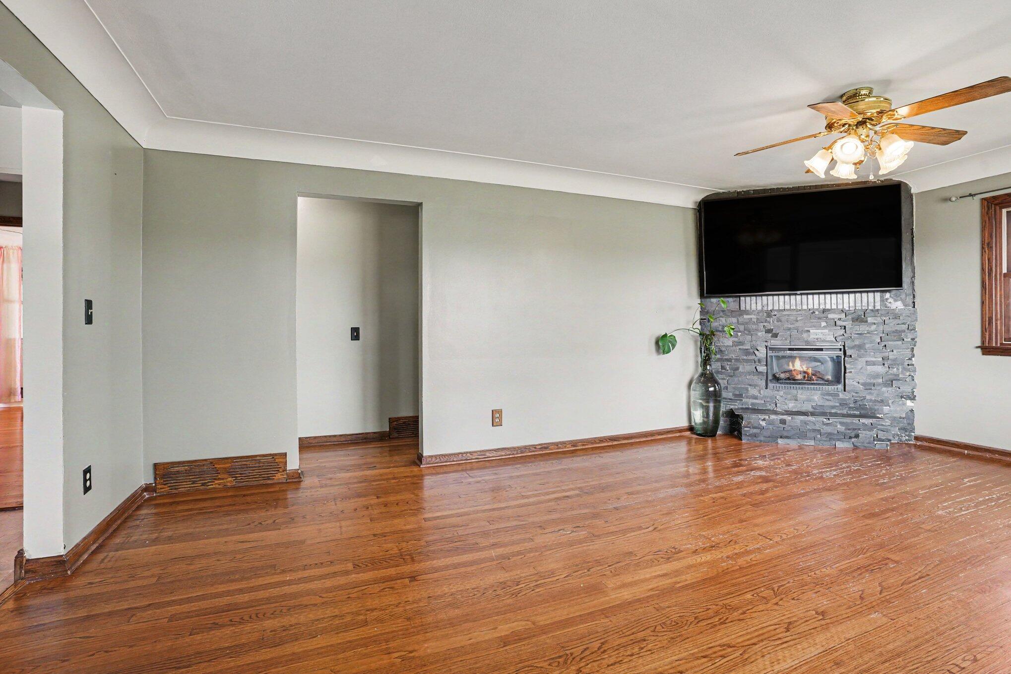 2109 Bloomfield Avenue Kalamazoo MI 49001