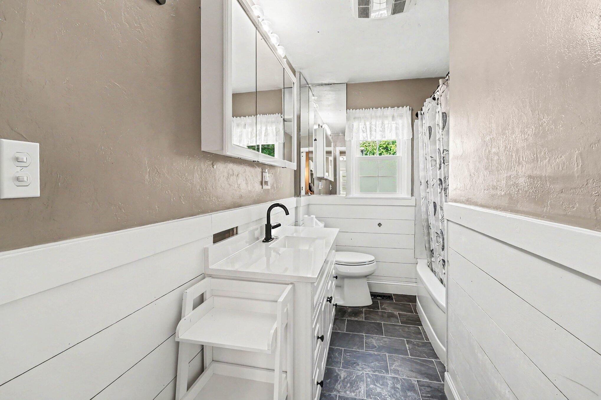 719 Diana Street Ludington MI 49431