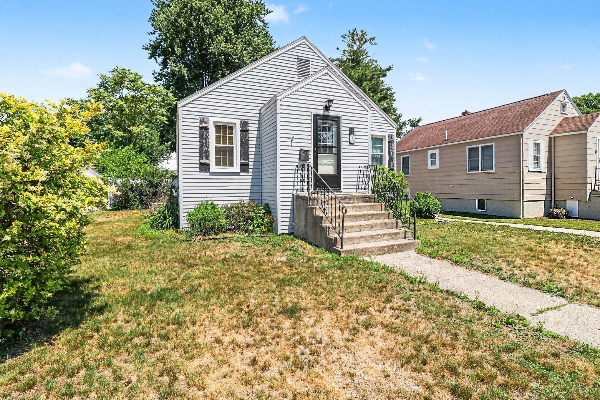 719 Diana Street Ludington MI 49431