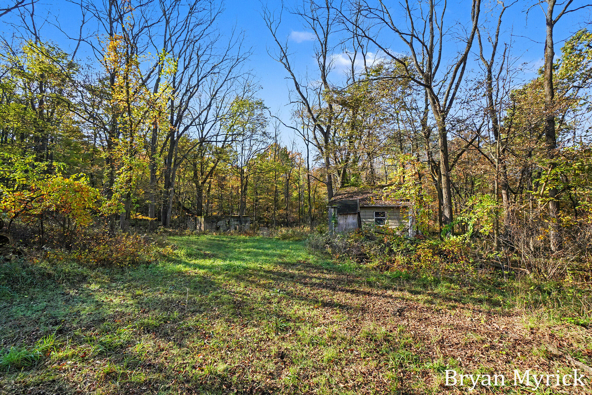 2352 Taft Road Allegan MI 49010