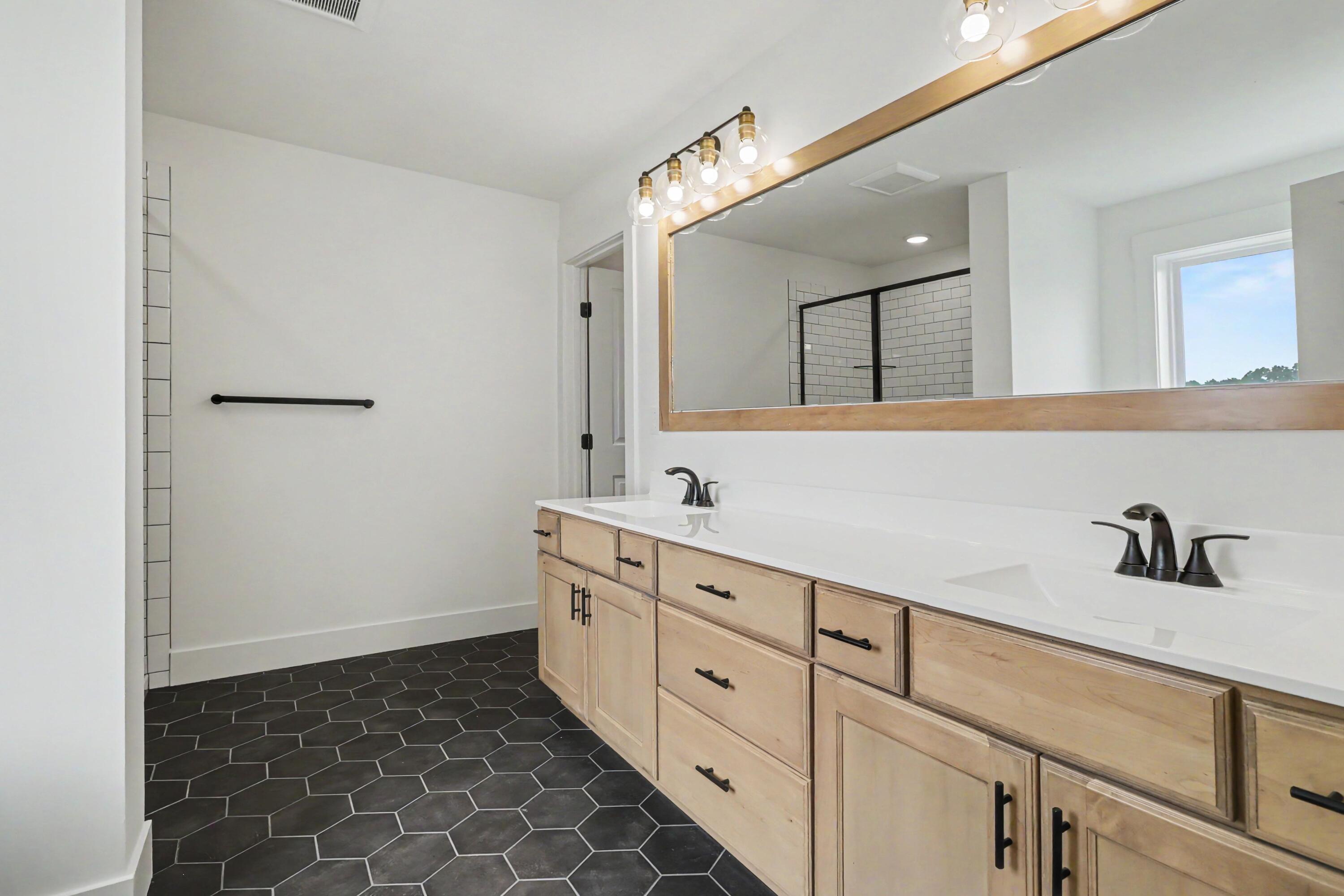 6237 Comiskey Road Stevensville MI 49127