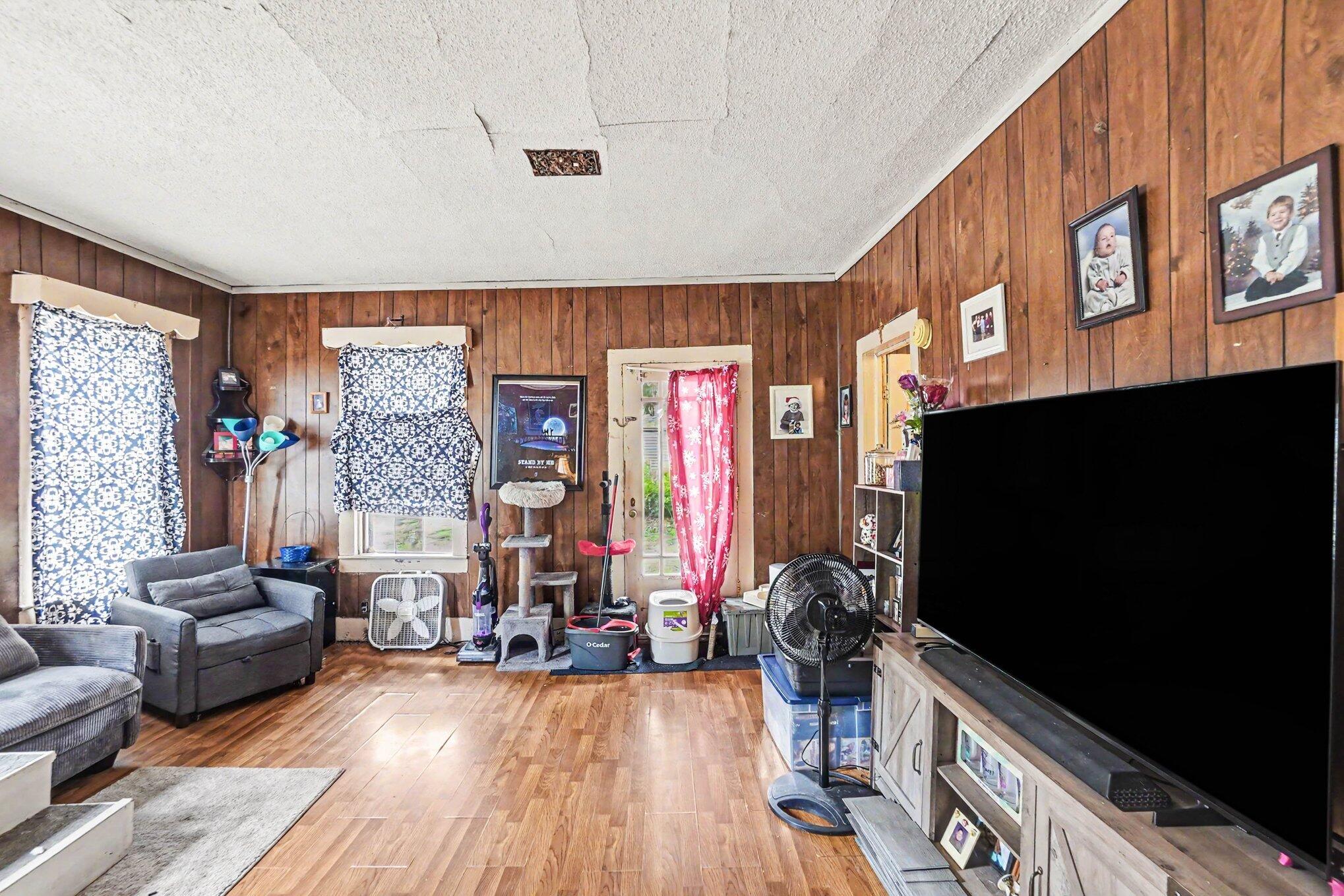 760 Scott Street Muskegon MI 49442