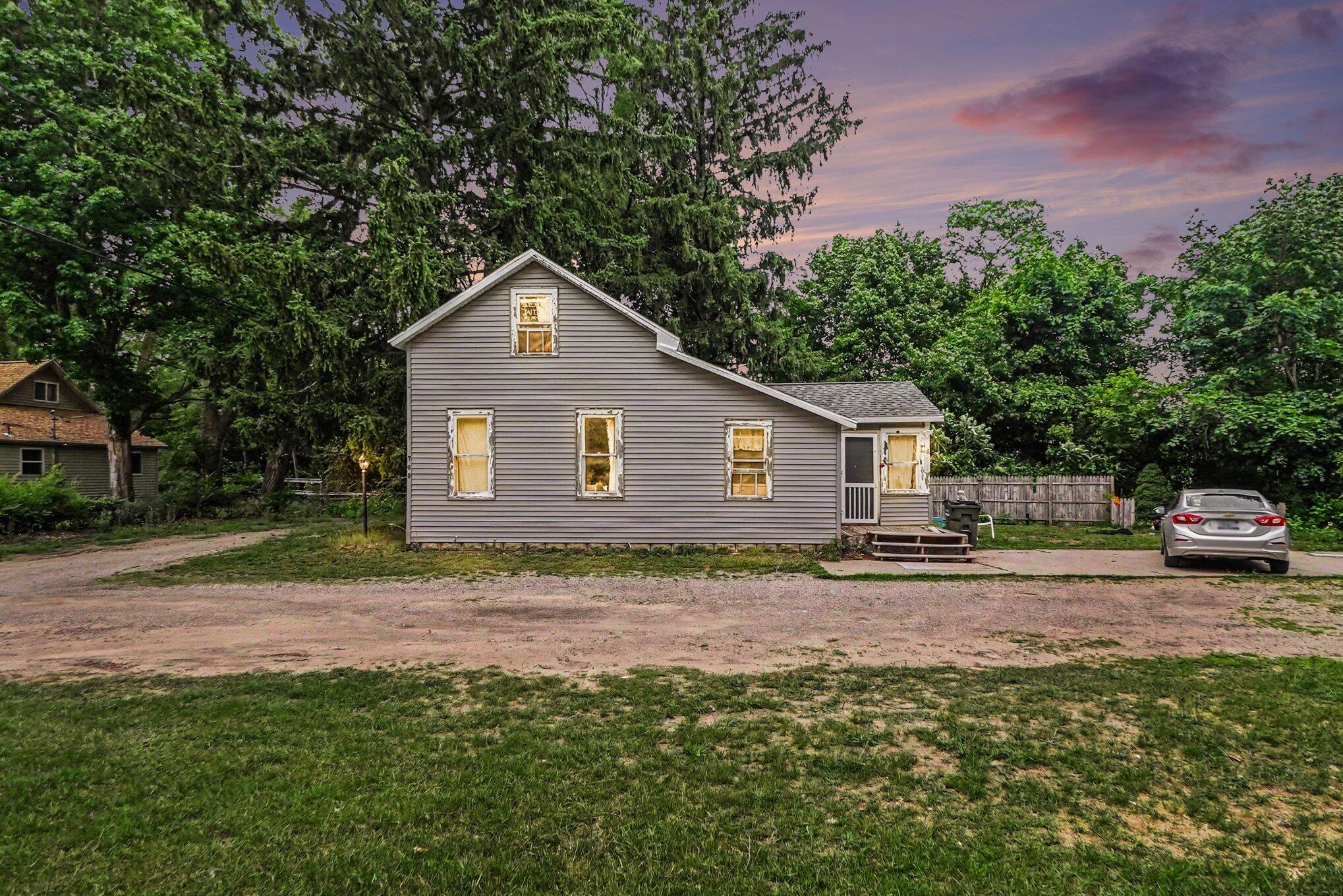 760 Scott Street Muskegon MI 49442