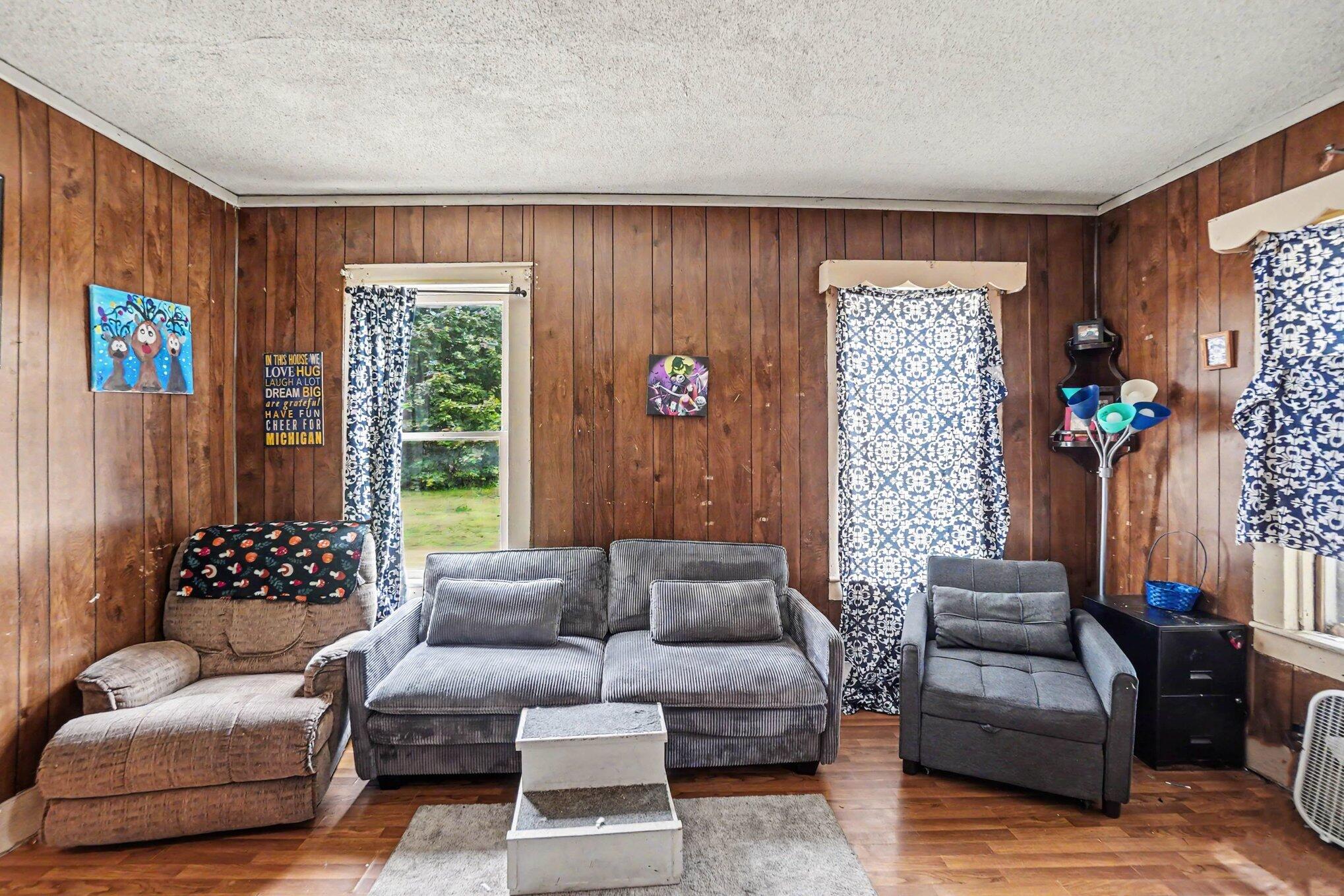 760 Scott Street Muskegon MI 49442