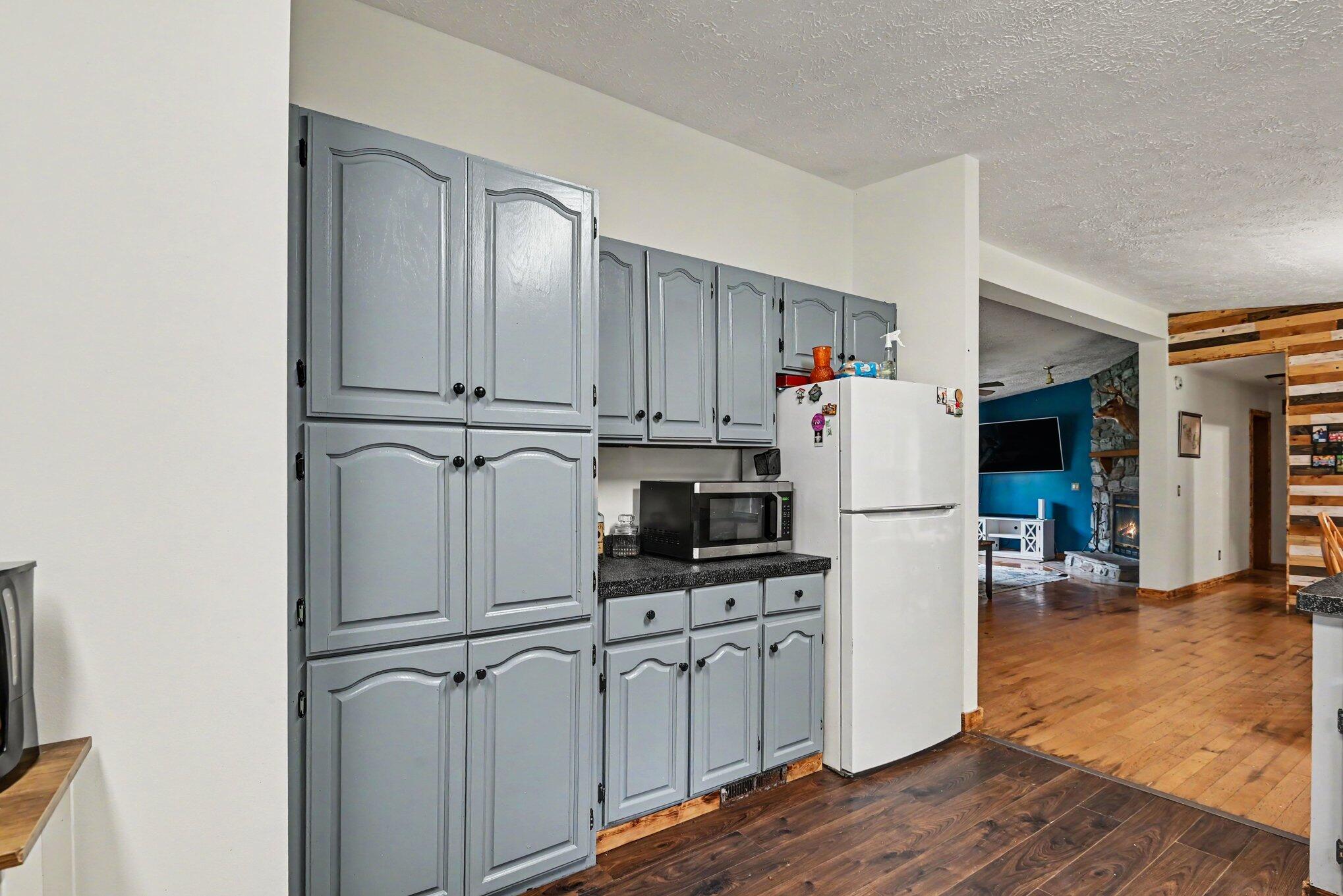 6113 102nd Avenue South Haven MI 49090