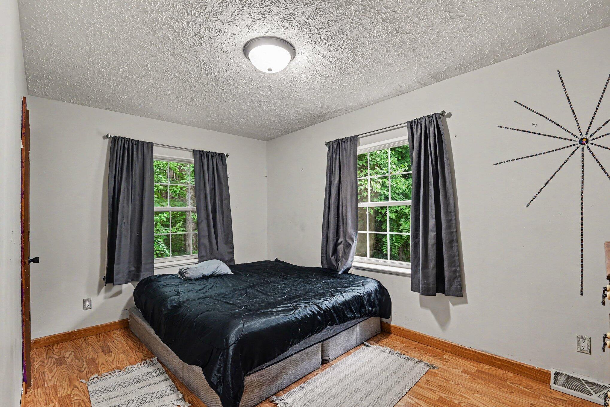 6113 102nd Avenue South Haven MI 49090