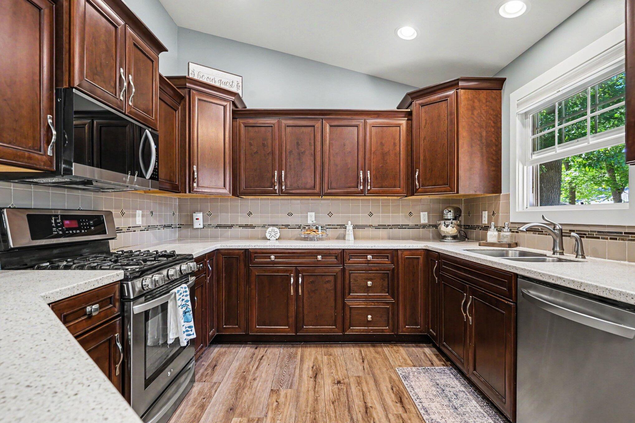 2560 Huron Trail Muskegon MI 49445