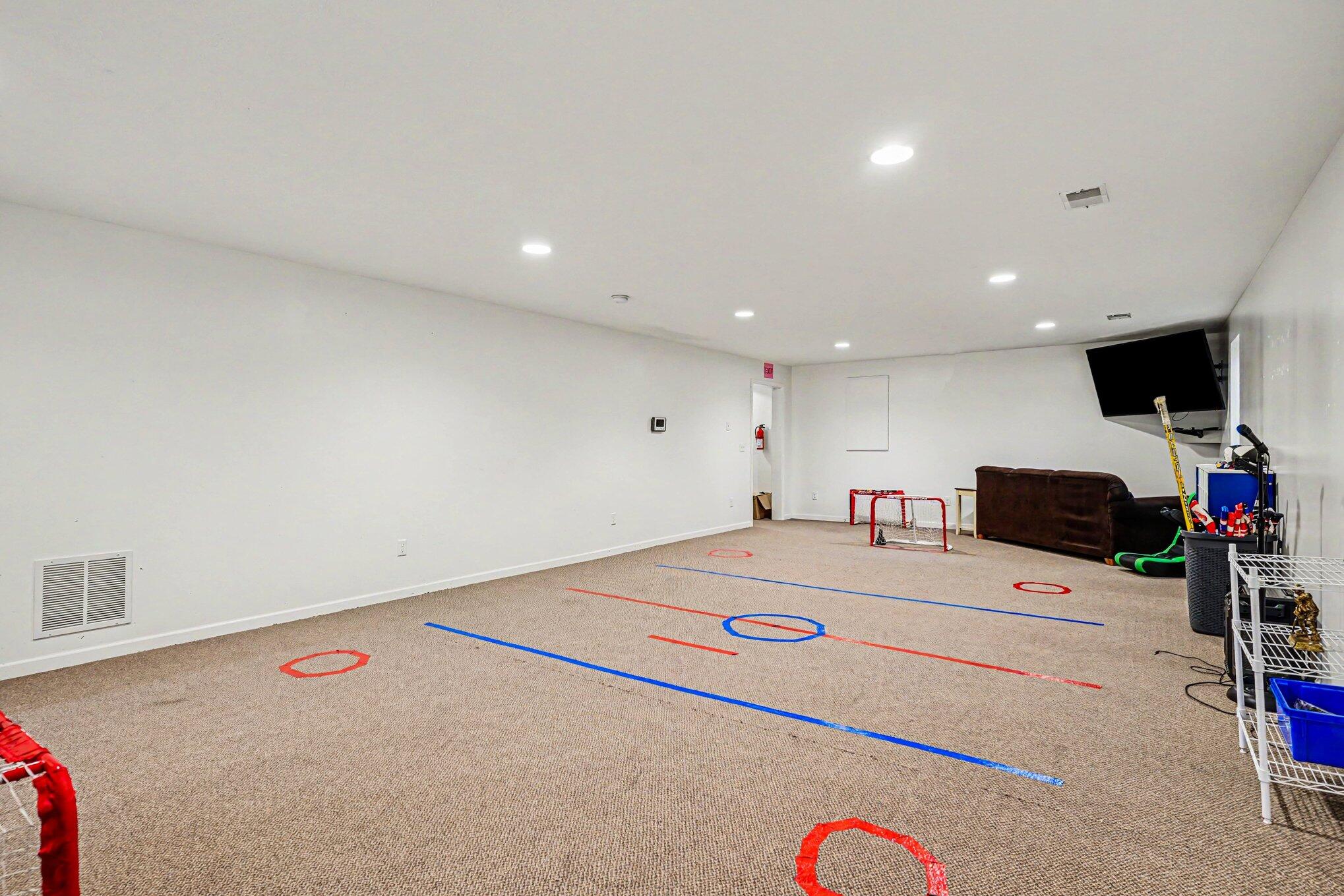2560 Huron Trail Muskegon MI 49445