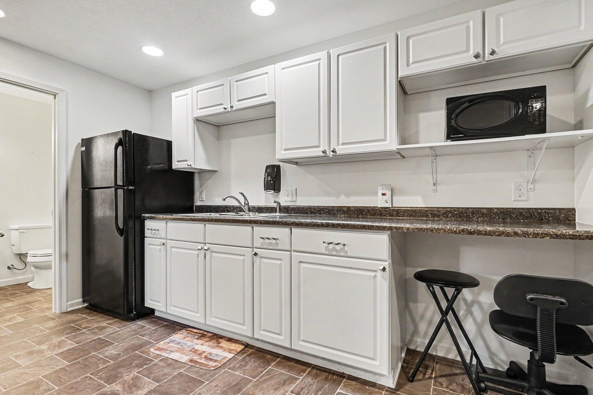 2560 Huron Trail Muskegon MI 49445