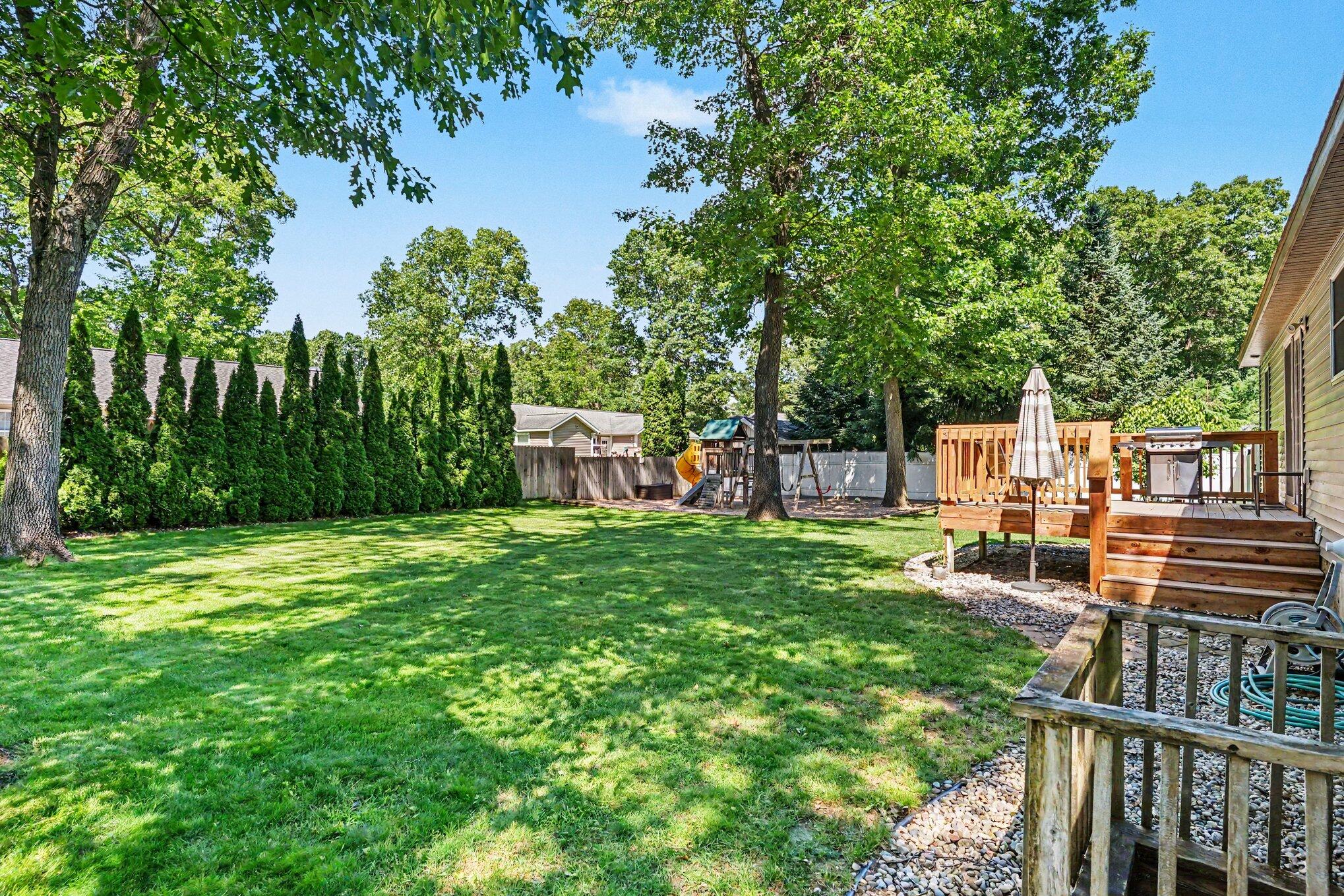 2560 Huron Trail Muskegon MI 49445