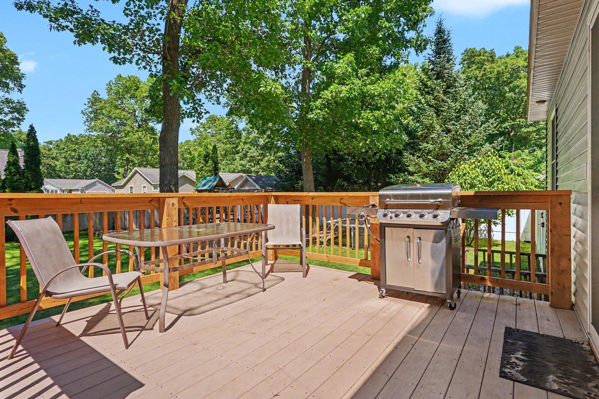2560 Huron Trail Muskegon MI 49445