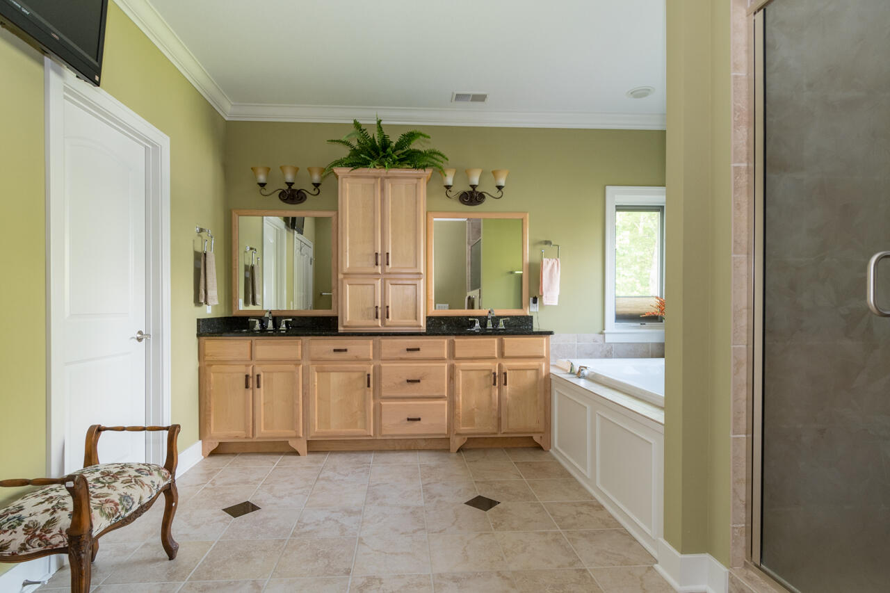 7342 Bentwood Trail Kalamazoo MI 49009