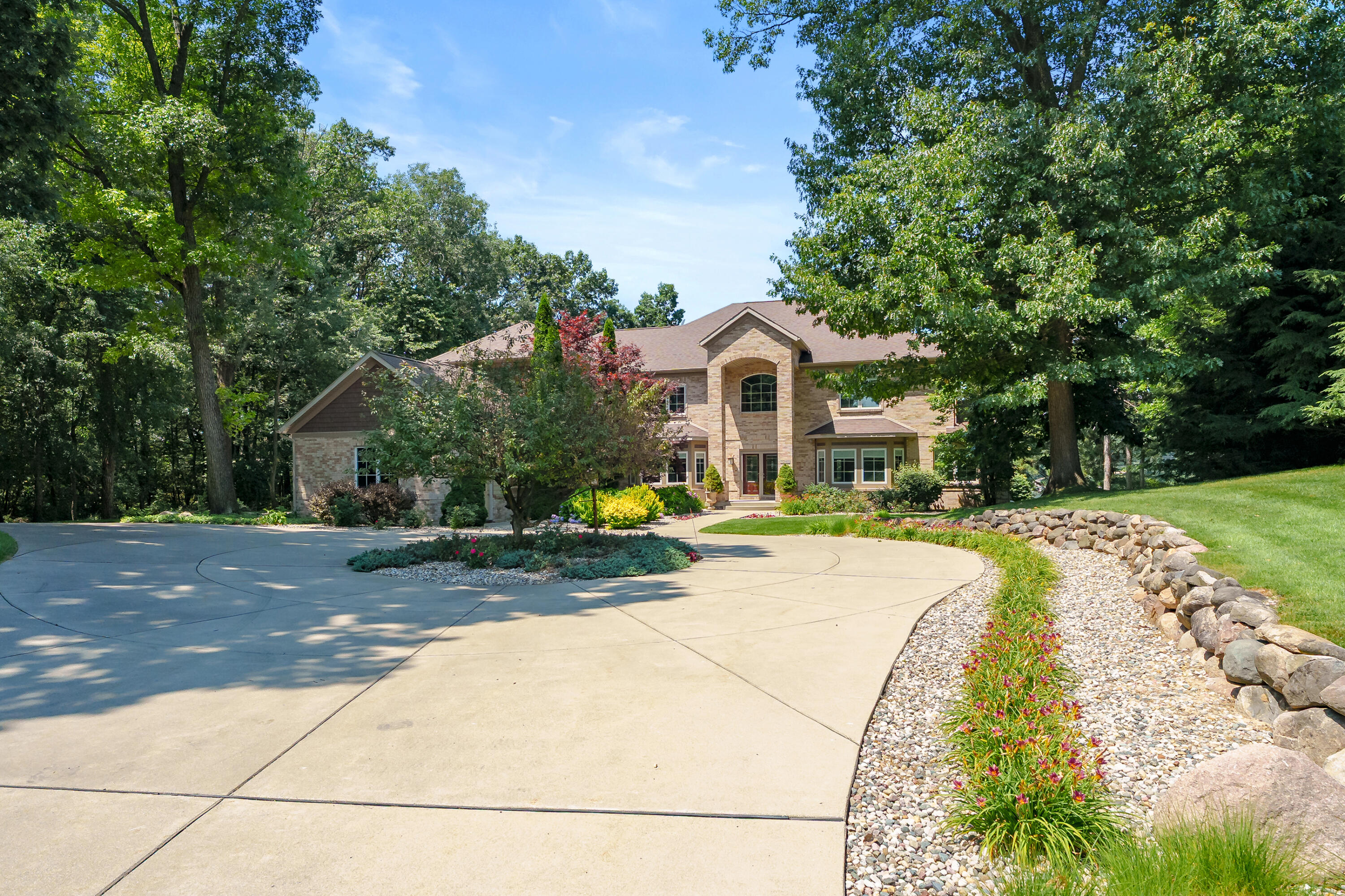 7342 Bentwood Trail Kalamazoo MI 49009